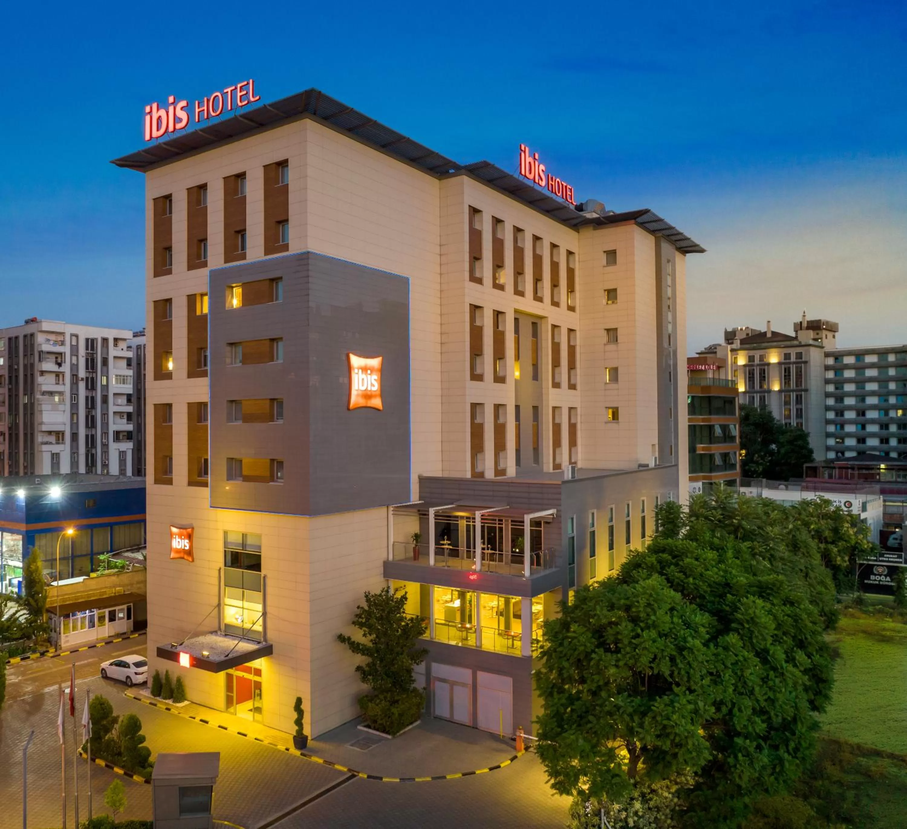 Property building in ibis Adana