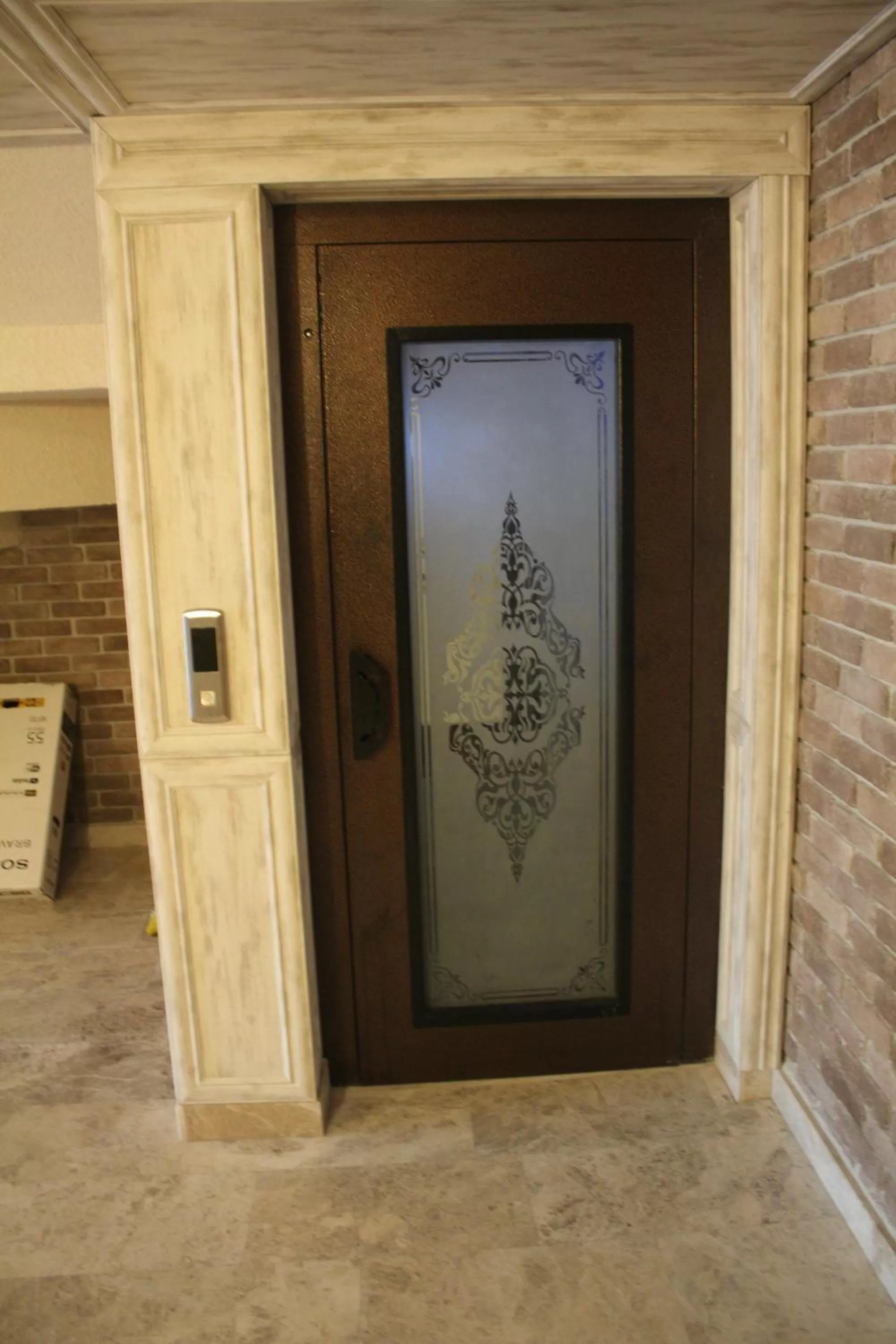 MELINI Boutique Hotel