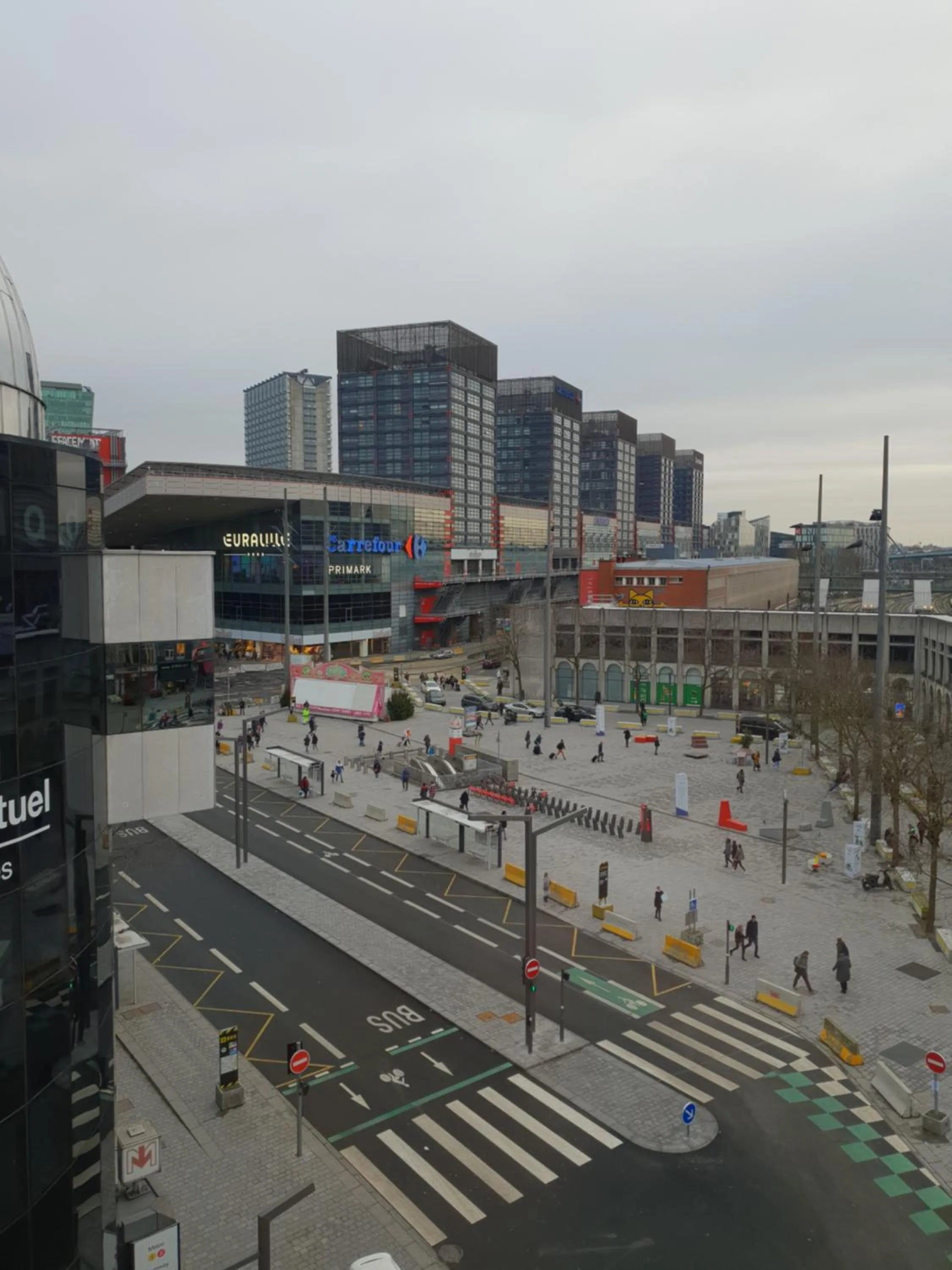City view in Le Napoleon