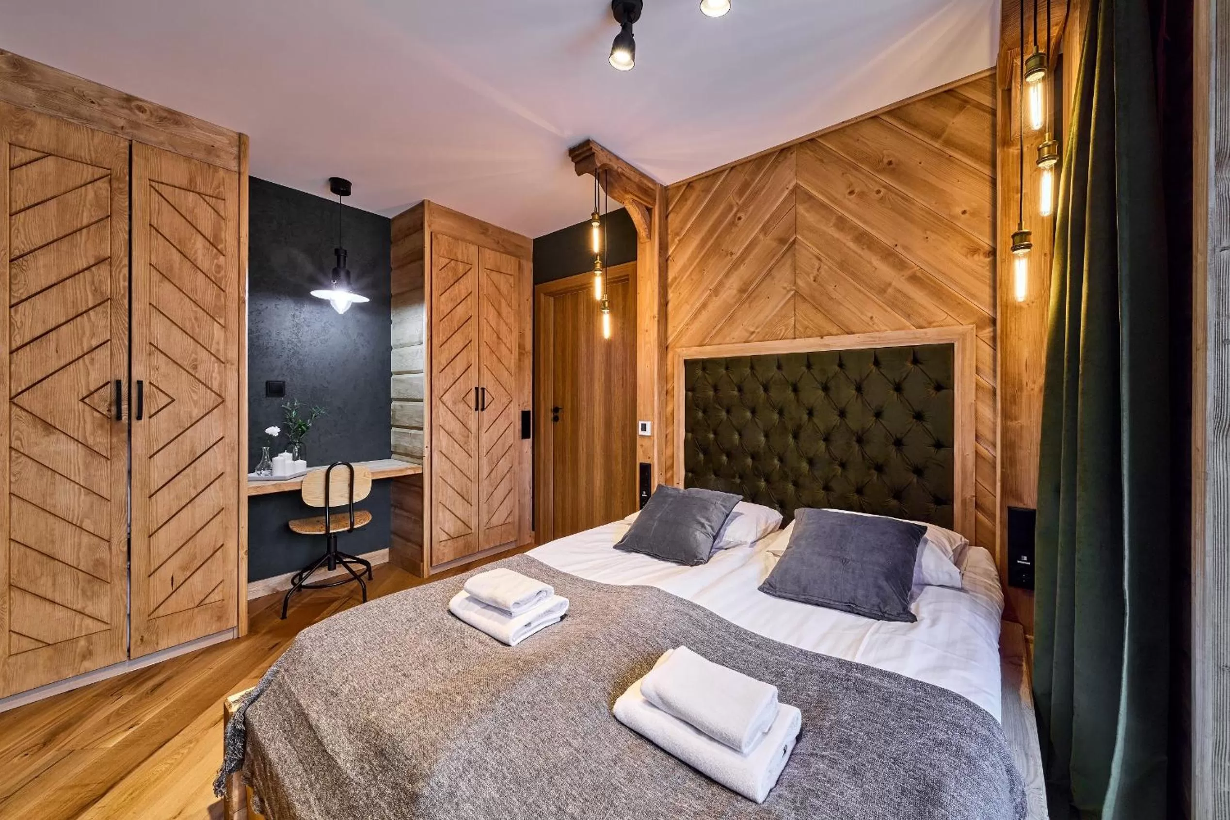 Bed in Aparthotel Giewont