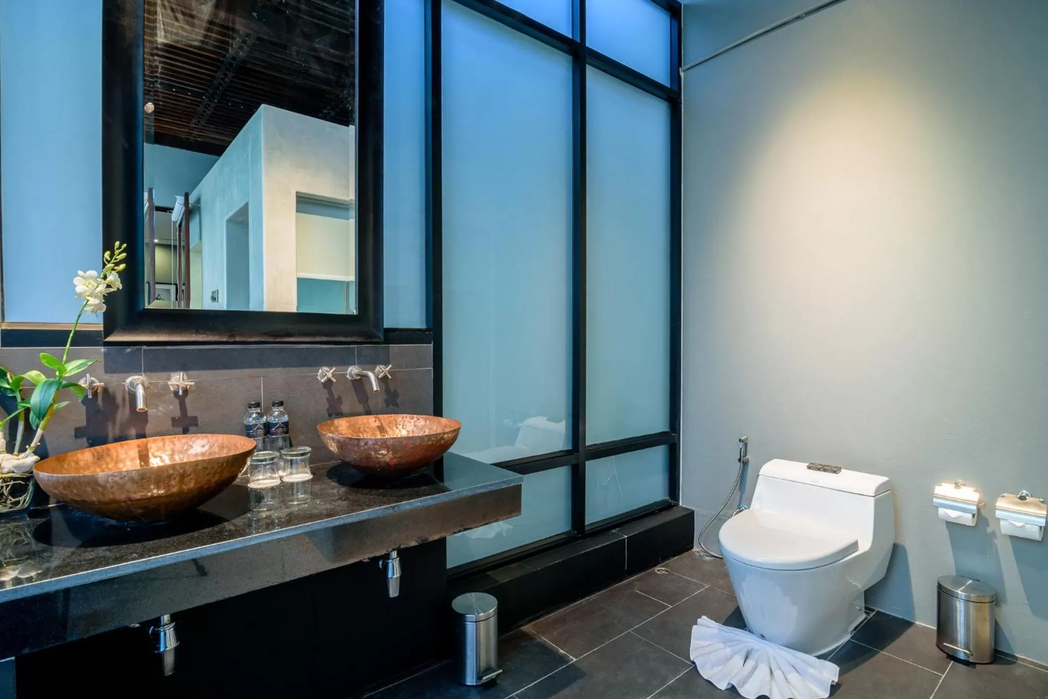 Toilet in The Palayana Hua Hin