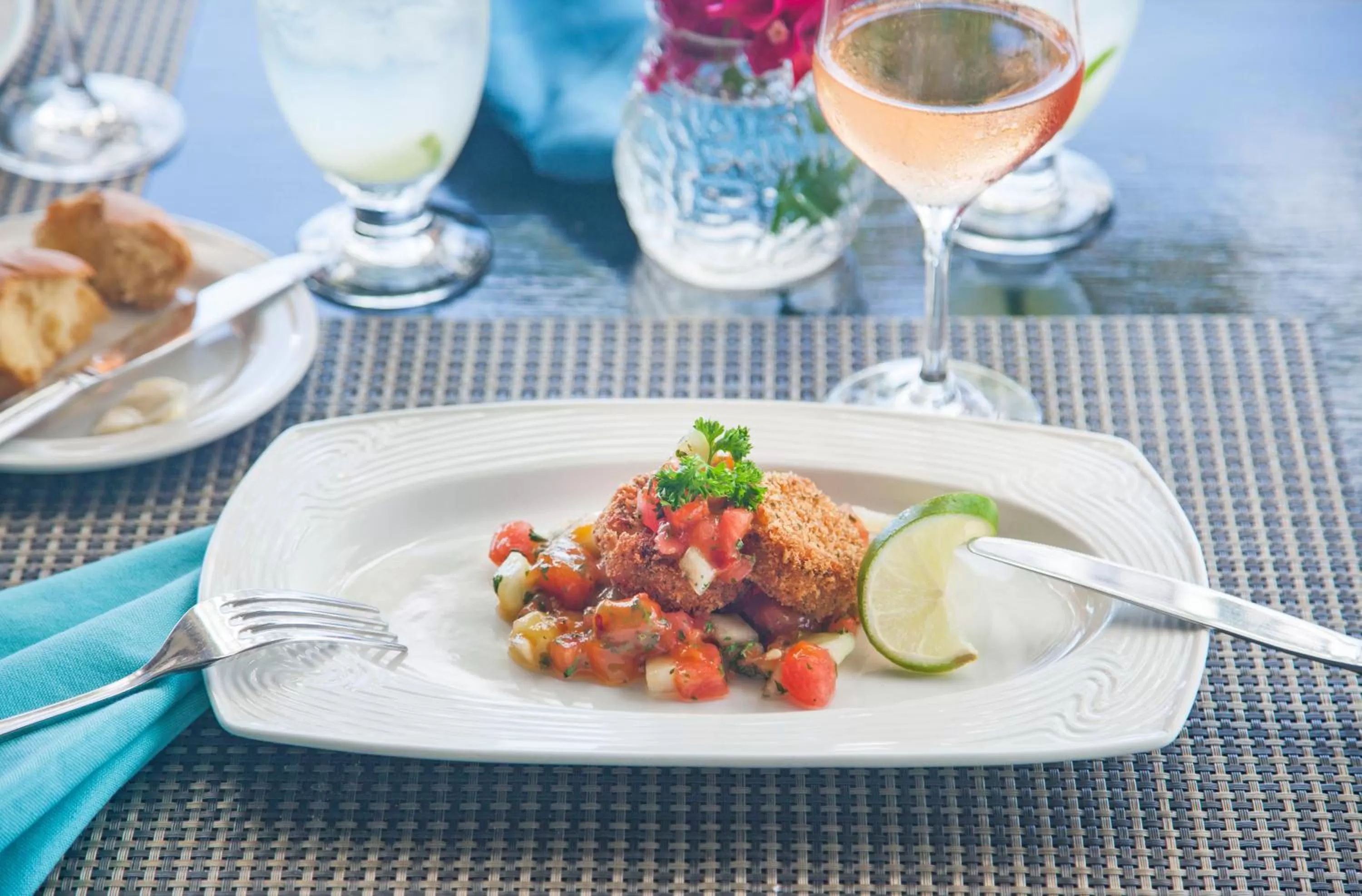 Food in COCOS Hotel Antigua - All Inclusive - Adults Only