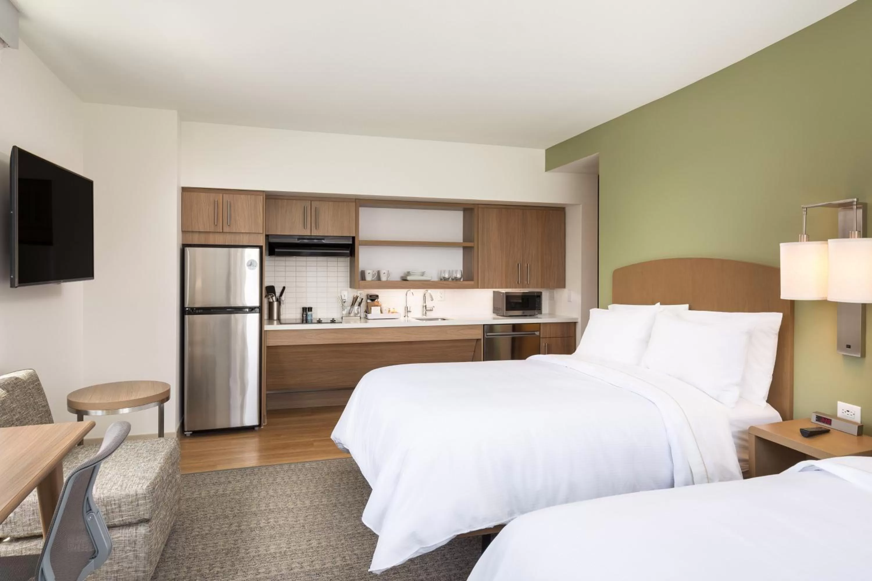 Photo of the whole room, Bed in Element Denver Downtown East