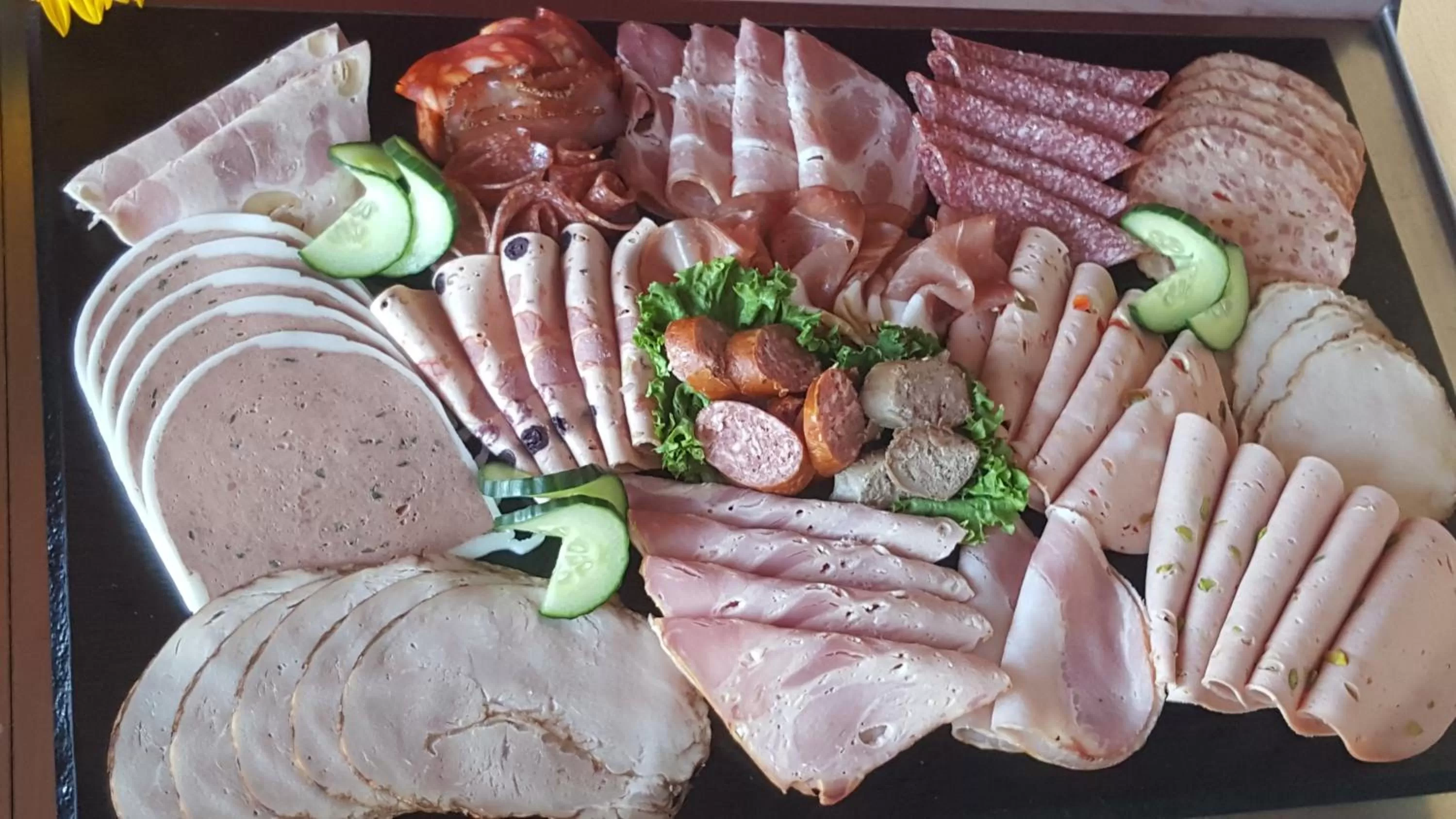 Continental breakfast in Villa & Hotel Am Park