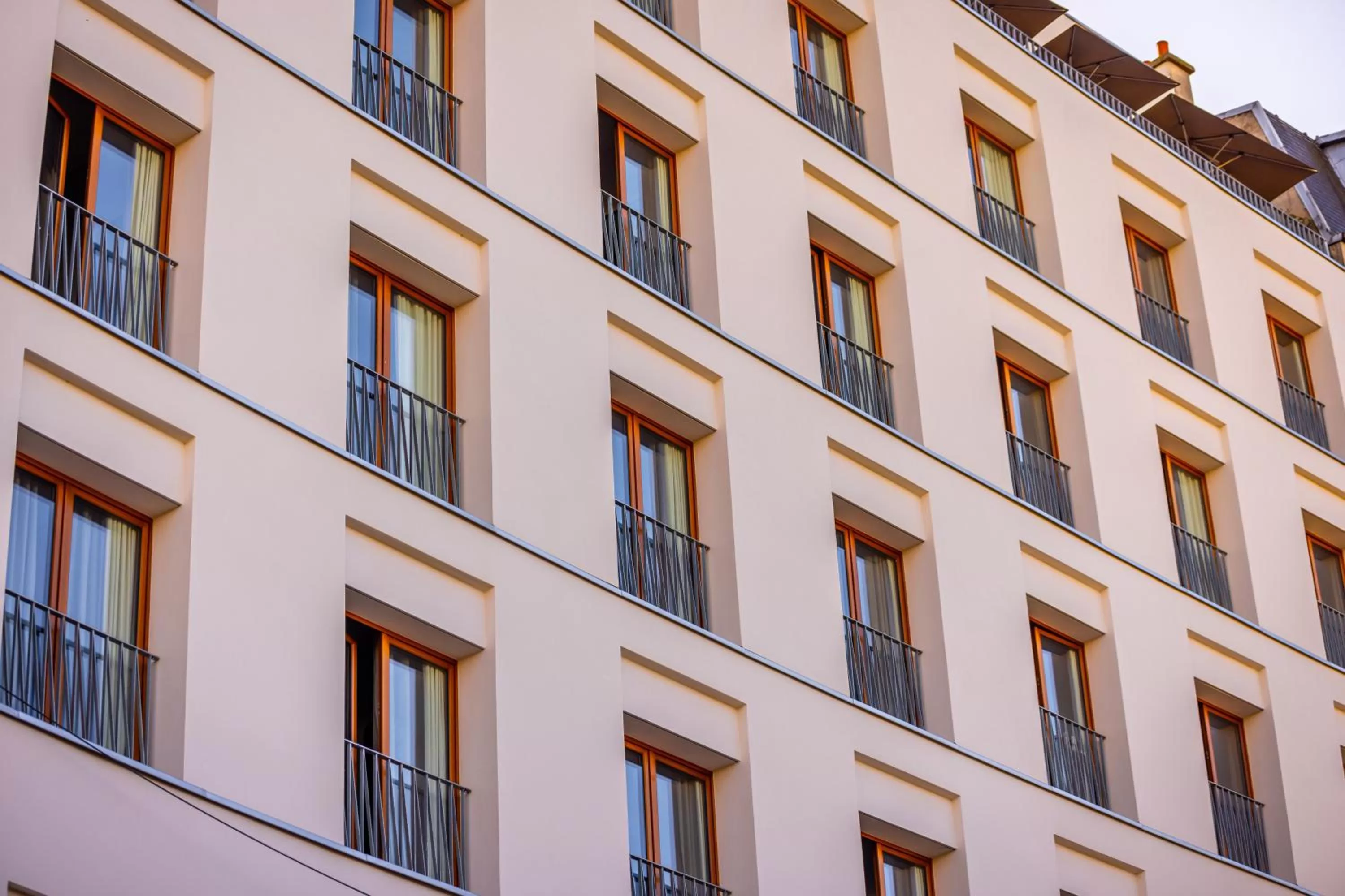 Property building in The People - Paris Nation