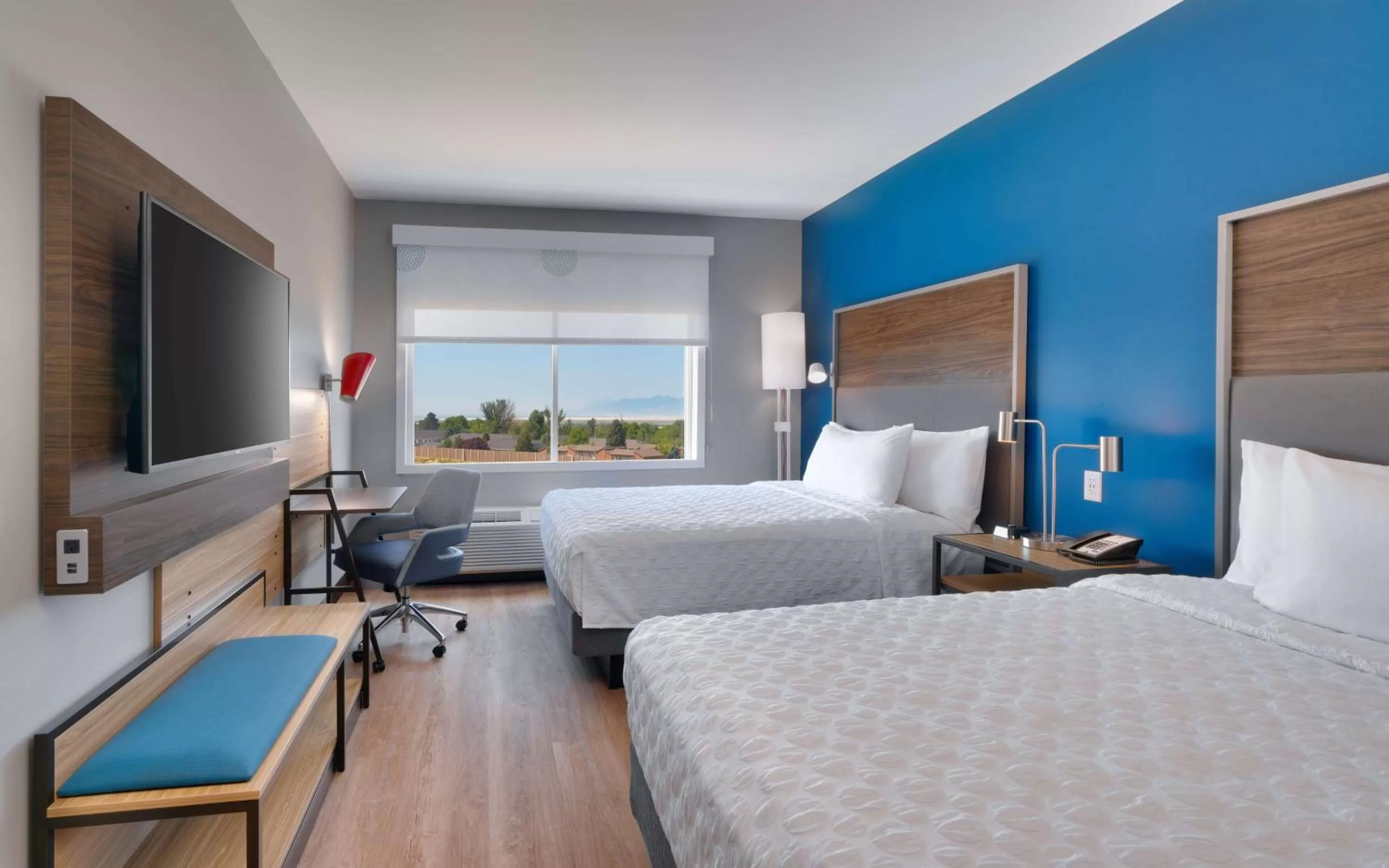 Bedroom, Bed in Tru By Hilton Clearfield Hill Air Force Base, Ut