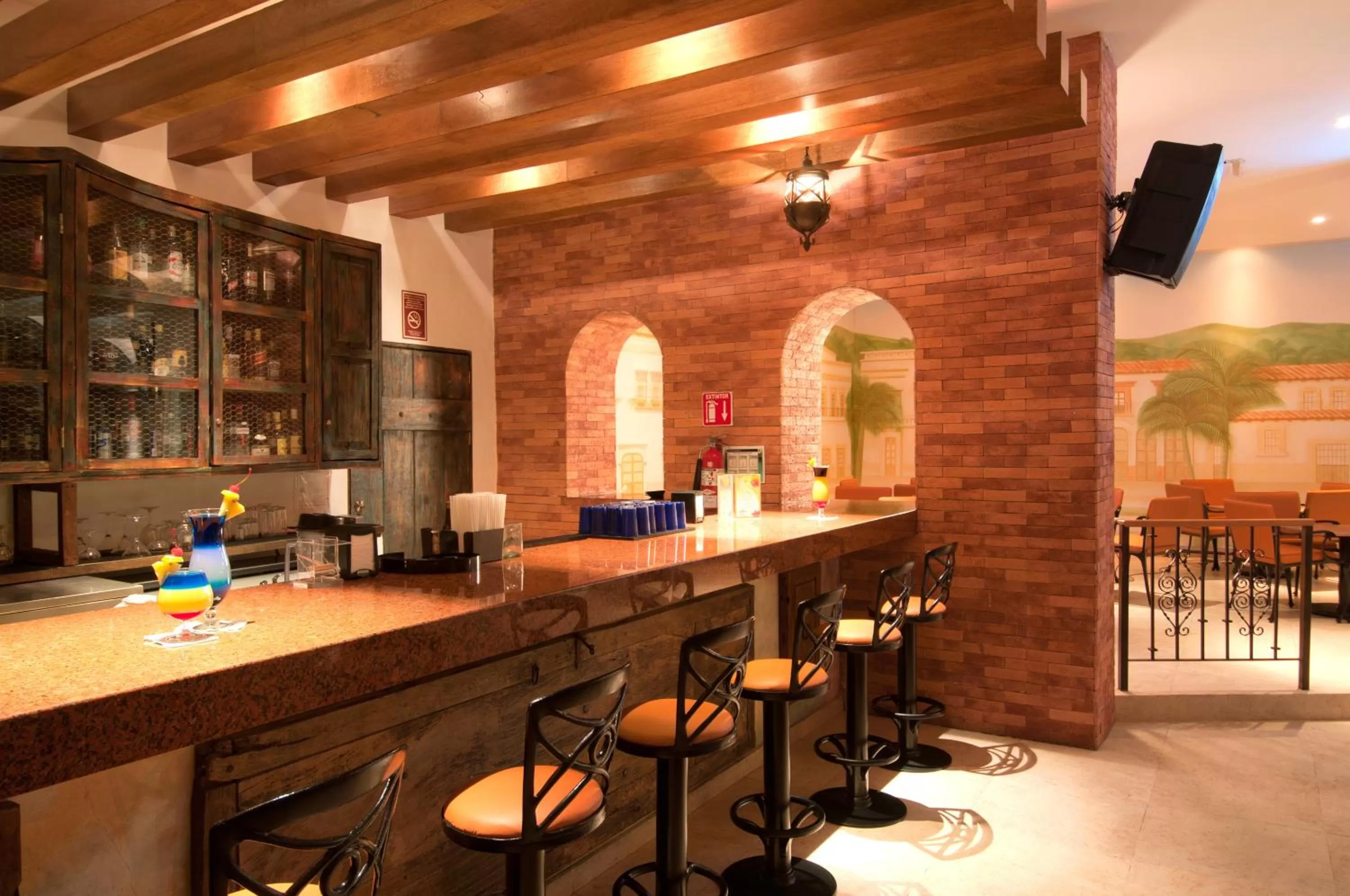 People in Crown Paradise Club Puerto Vallarta All Inclusive