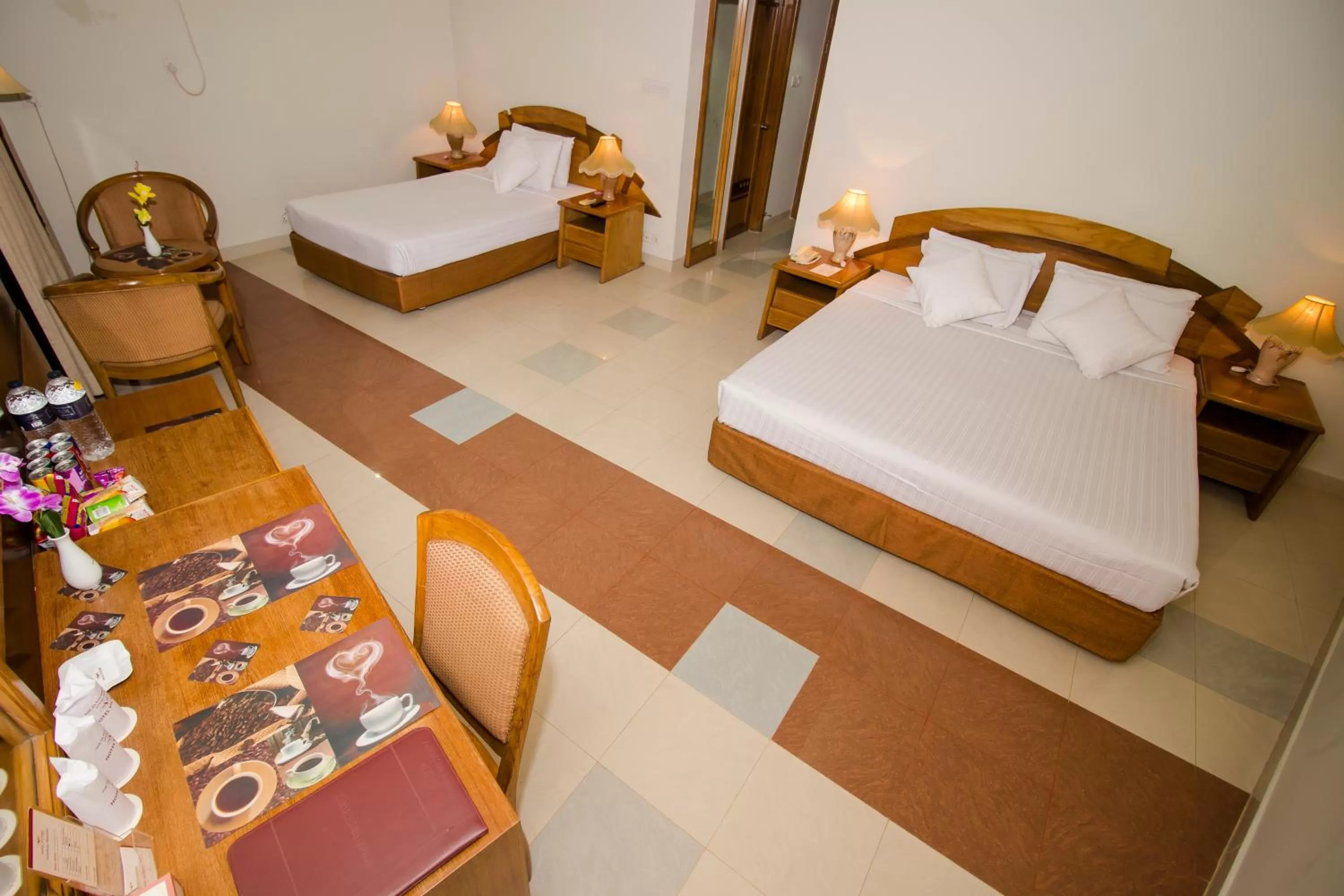 Seating area, Bed in Hotel Victory - Best in City Center