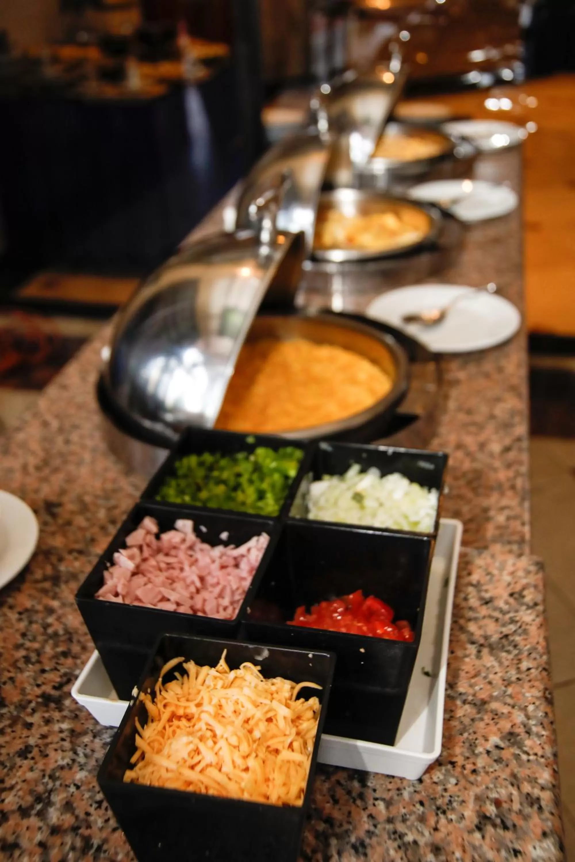 Buffet breakfast in Plaza Paitilla Inn