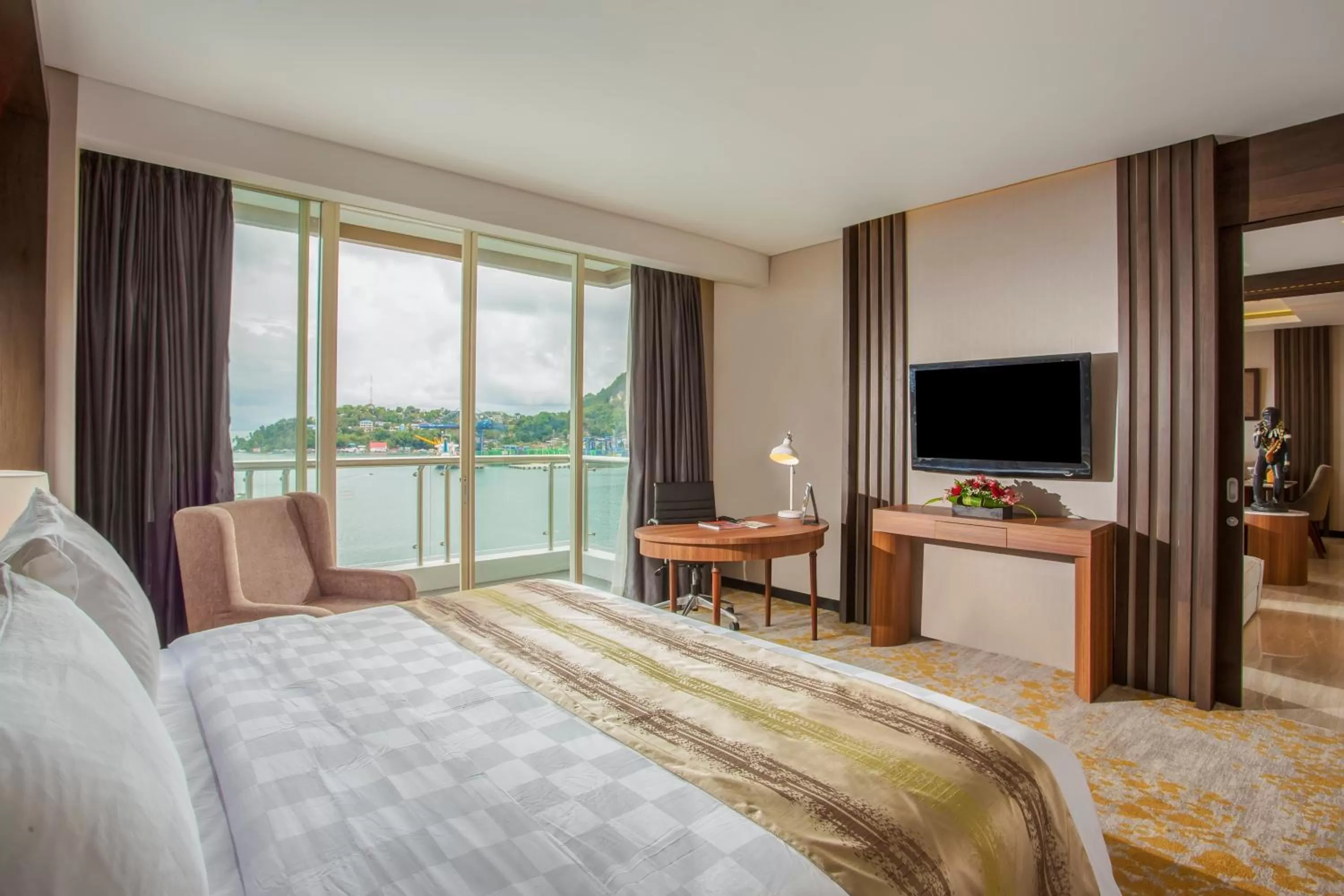 bunk bed, Bed in Swiss-Belhotel Papua