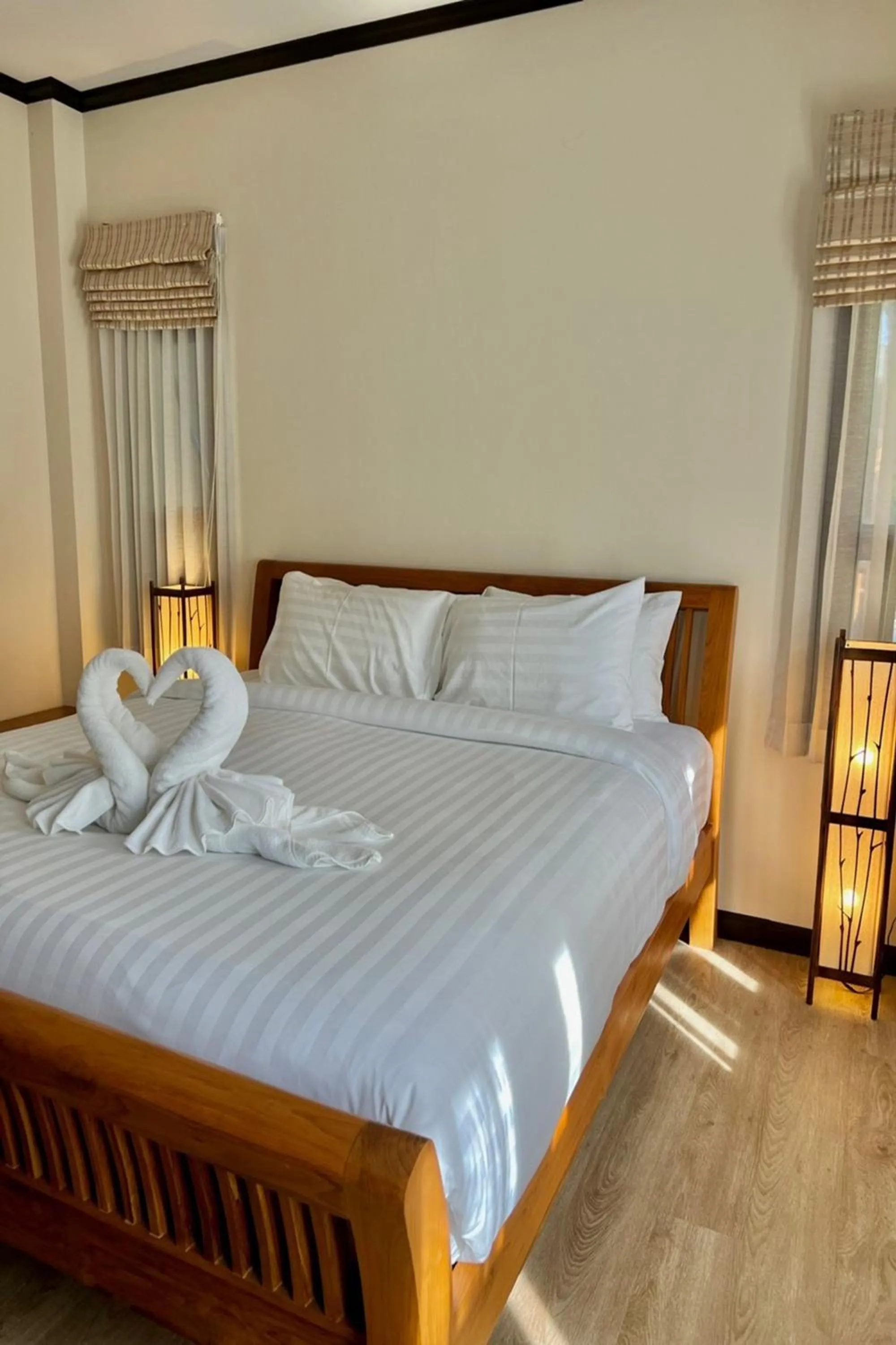 Bed in Na Mantra Resort