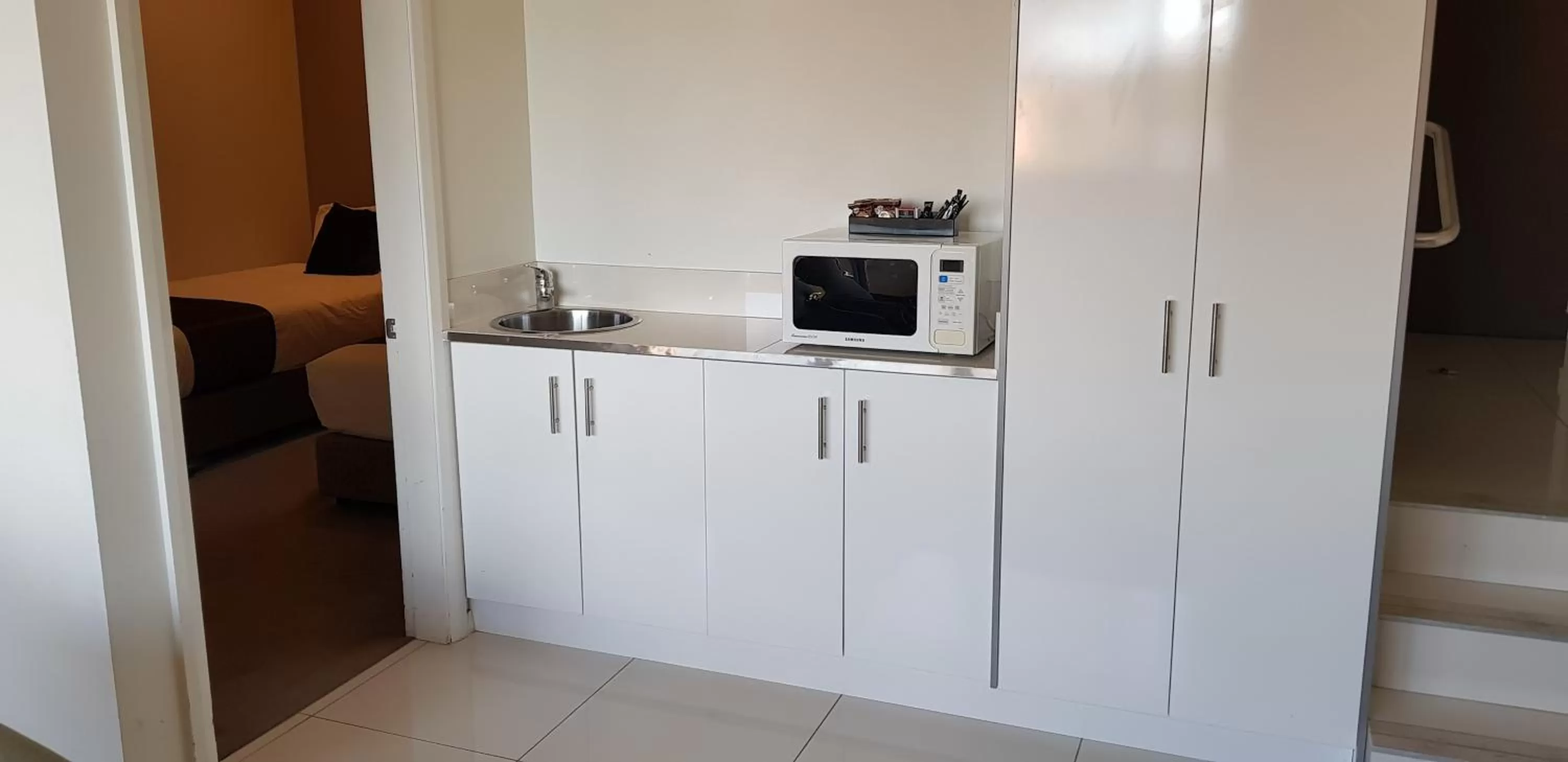 Coffee/tea facilities in The Grand Motel