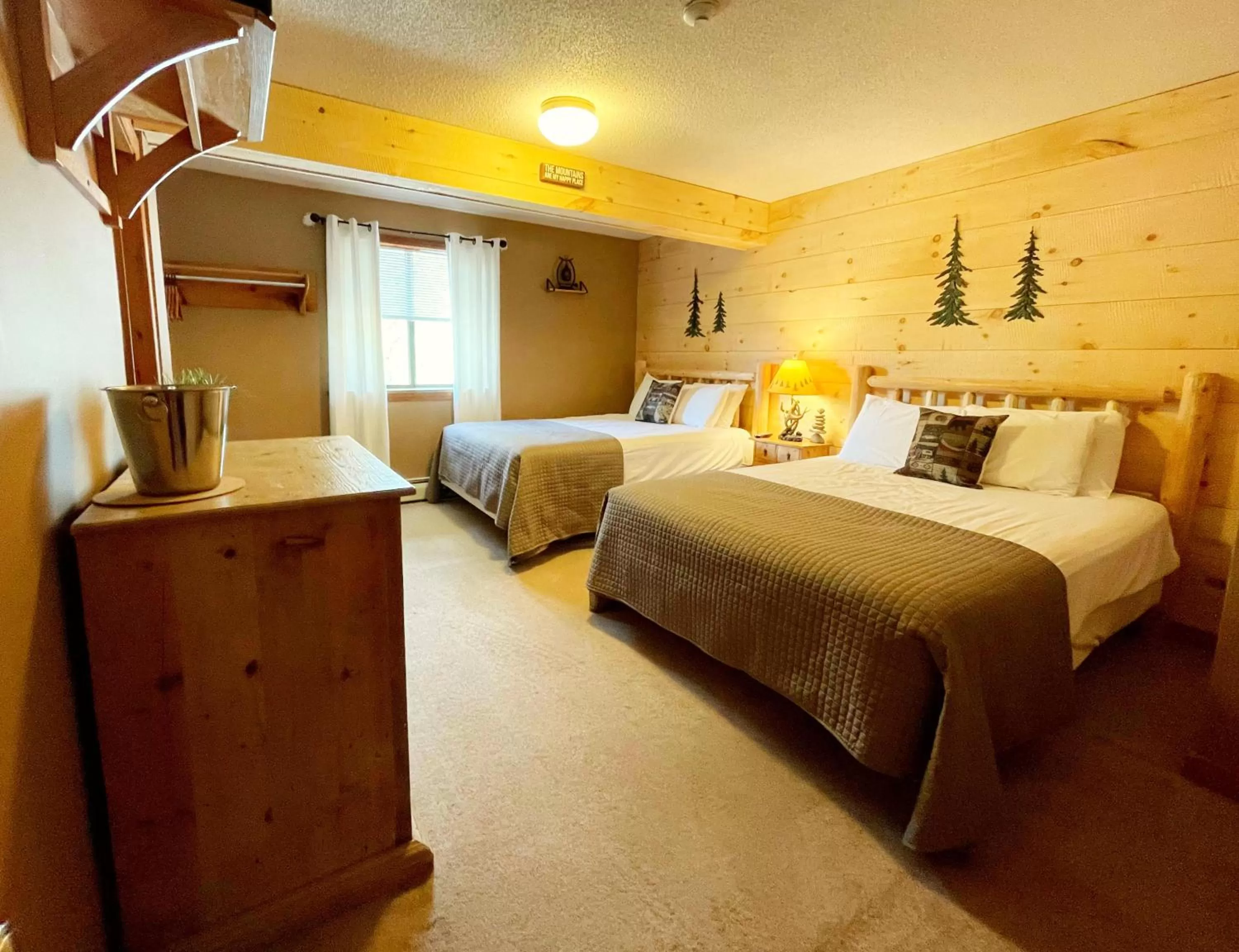 Bed in The Snowed Inn