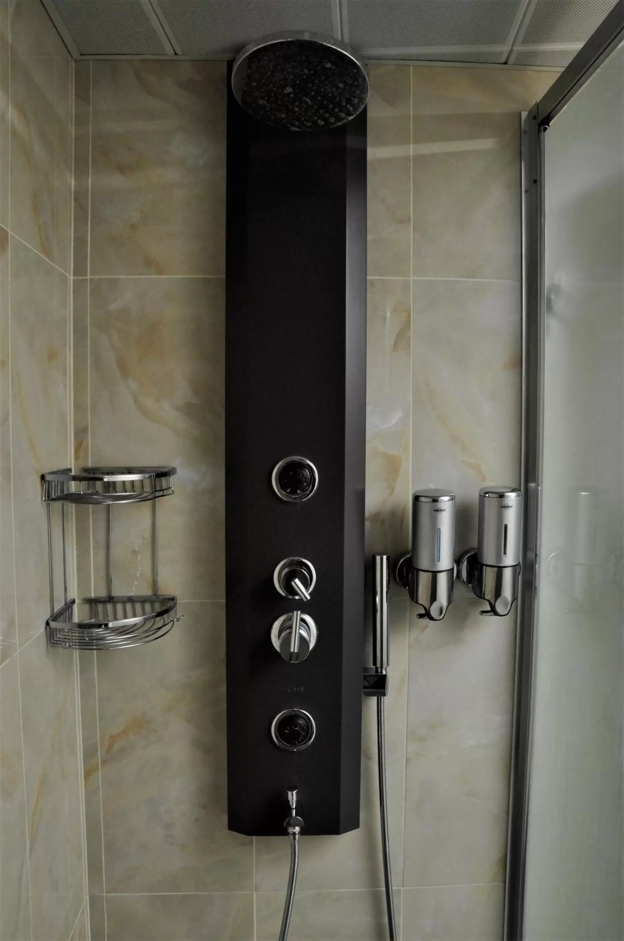 Shower in Kosa boutique hotel