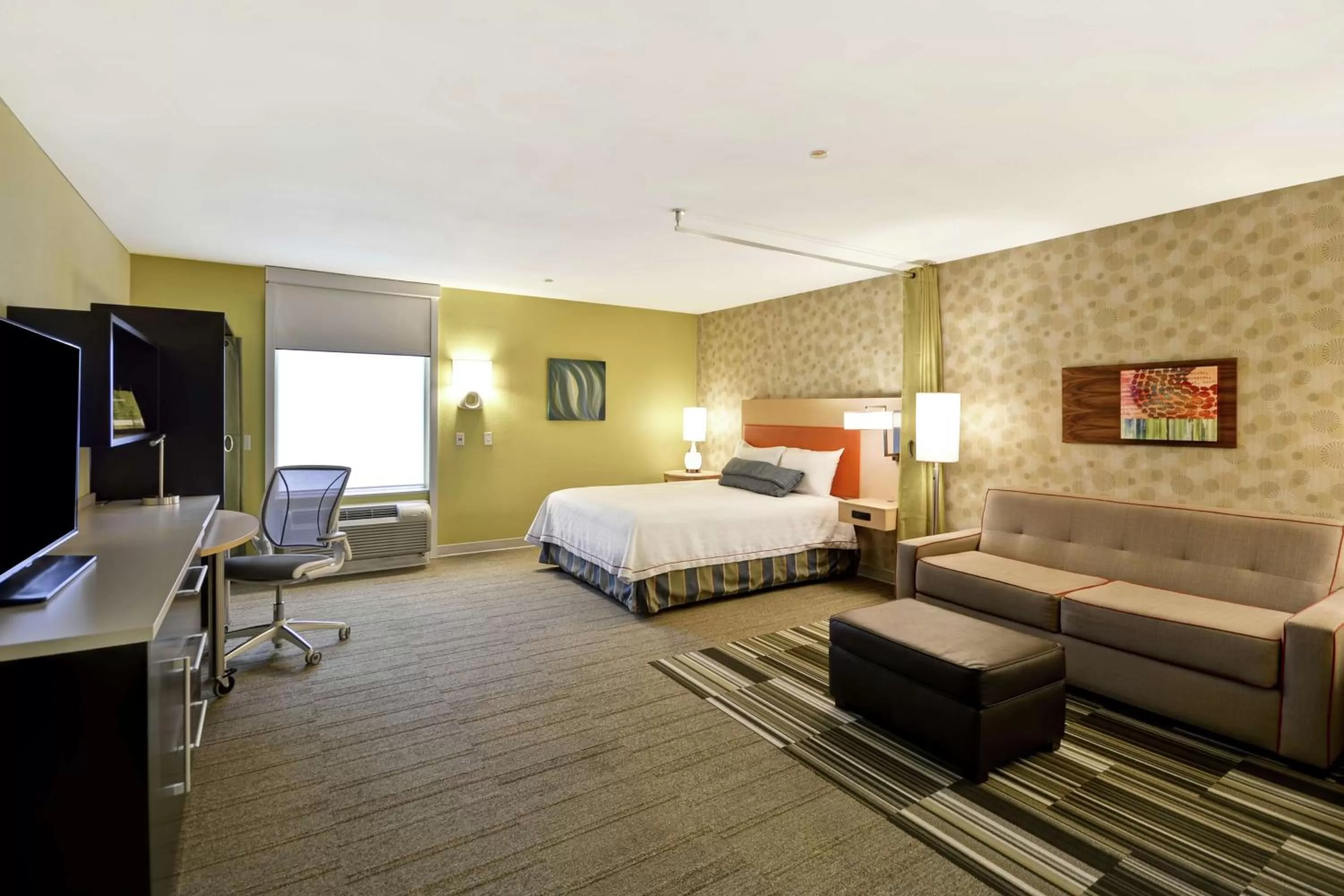 Queen Studio Suite - Disability Access with Bathtub in Home2 Suites by Hilton Little Rock West