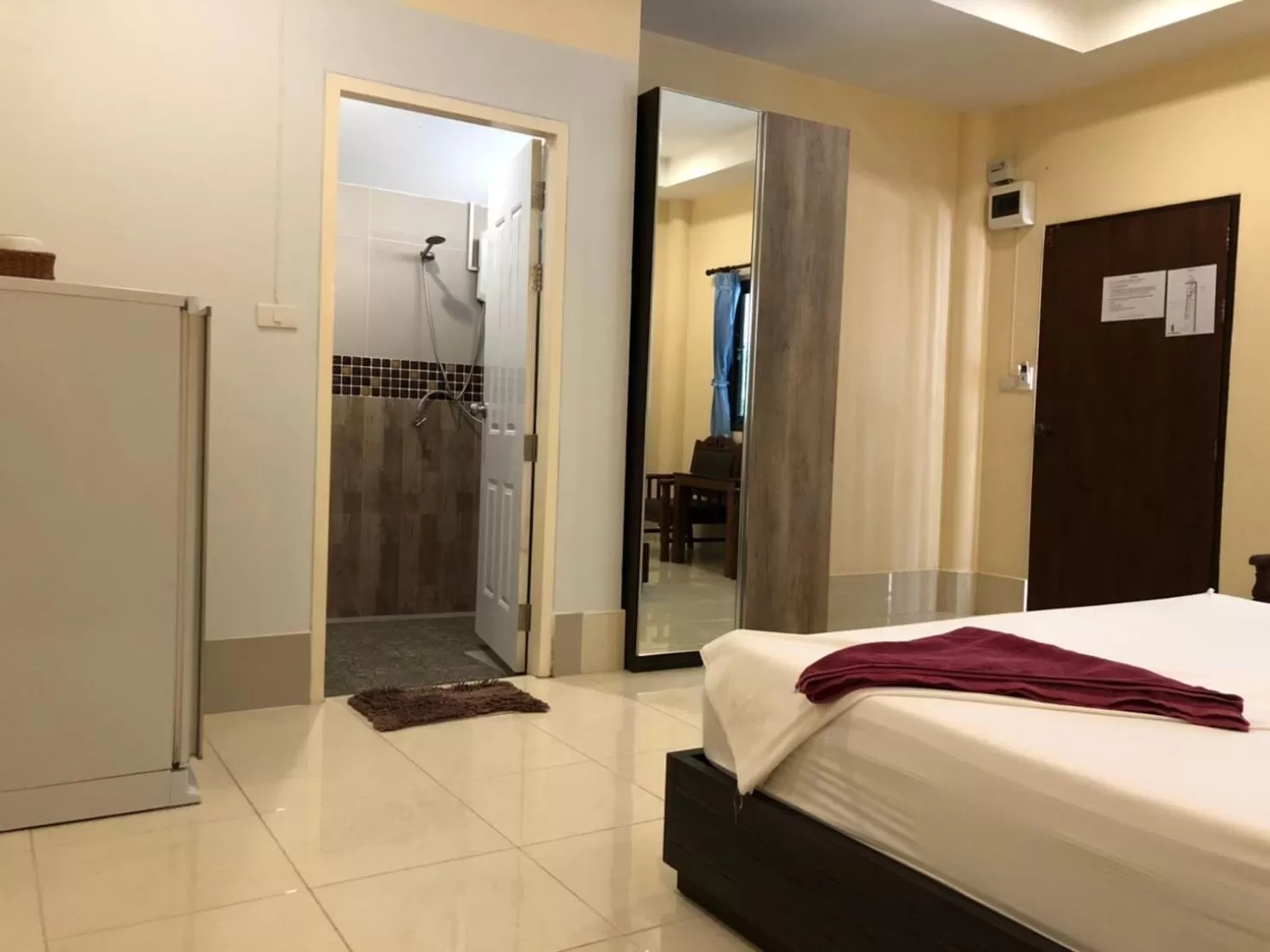 Bed in Ao Thong beach Resort