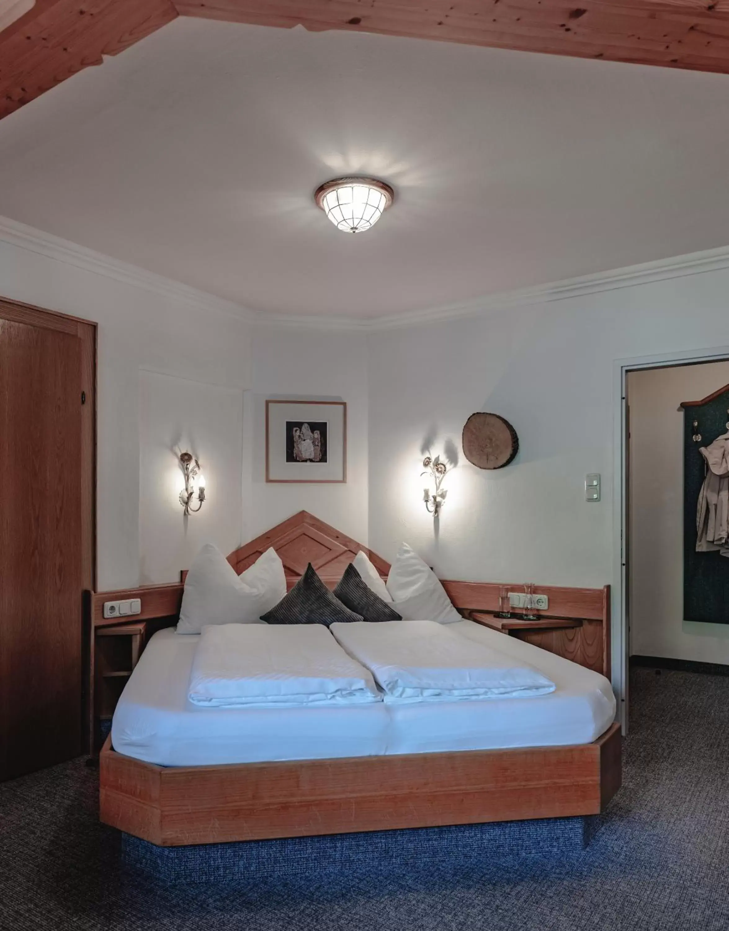 Double Room with Garden View in Appartements KATHRIN Double Room with Garden View in Appartements KATHRIN