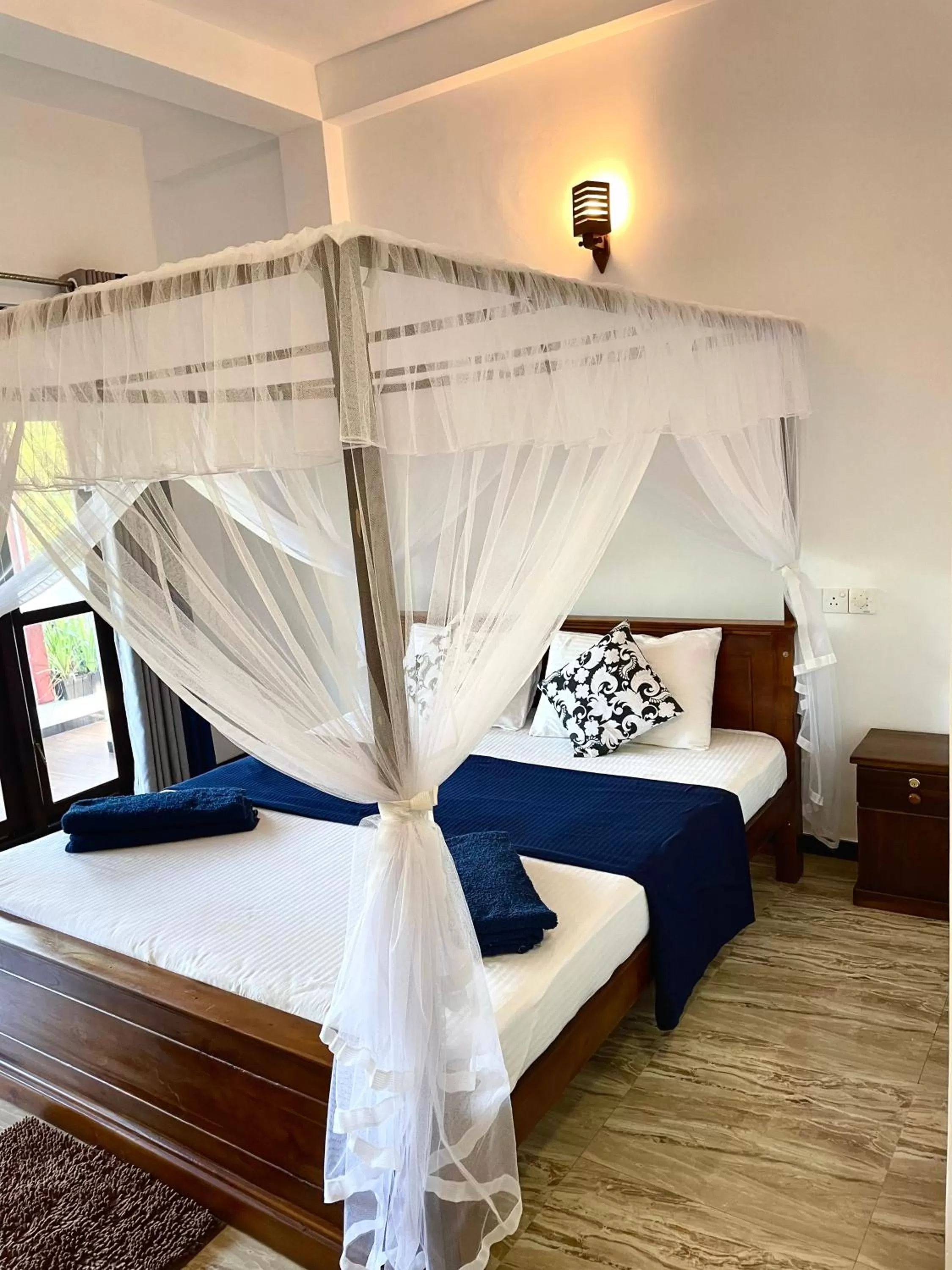 Bed in Shan Star Weligama