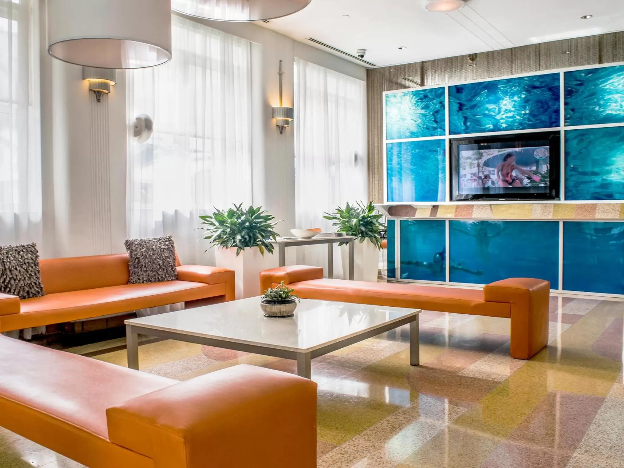 Restaurant/places to eat in Clevelander Hotel