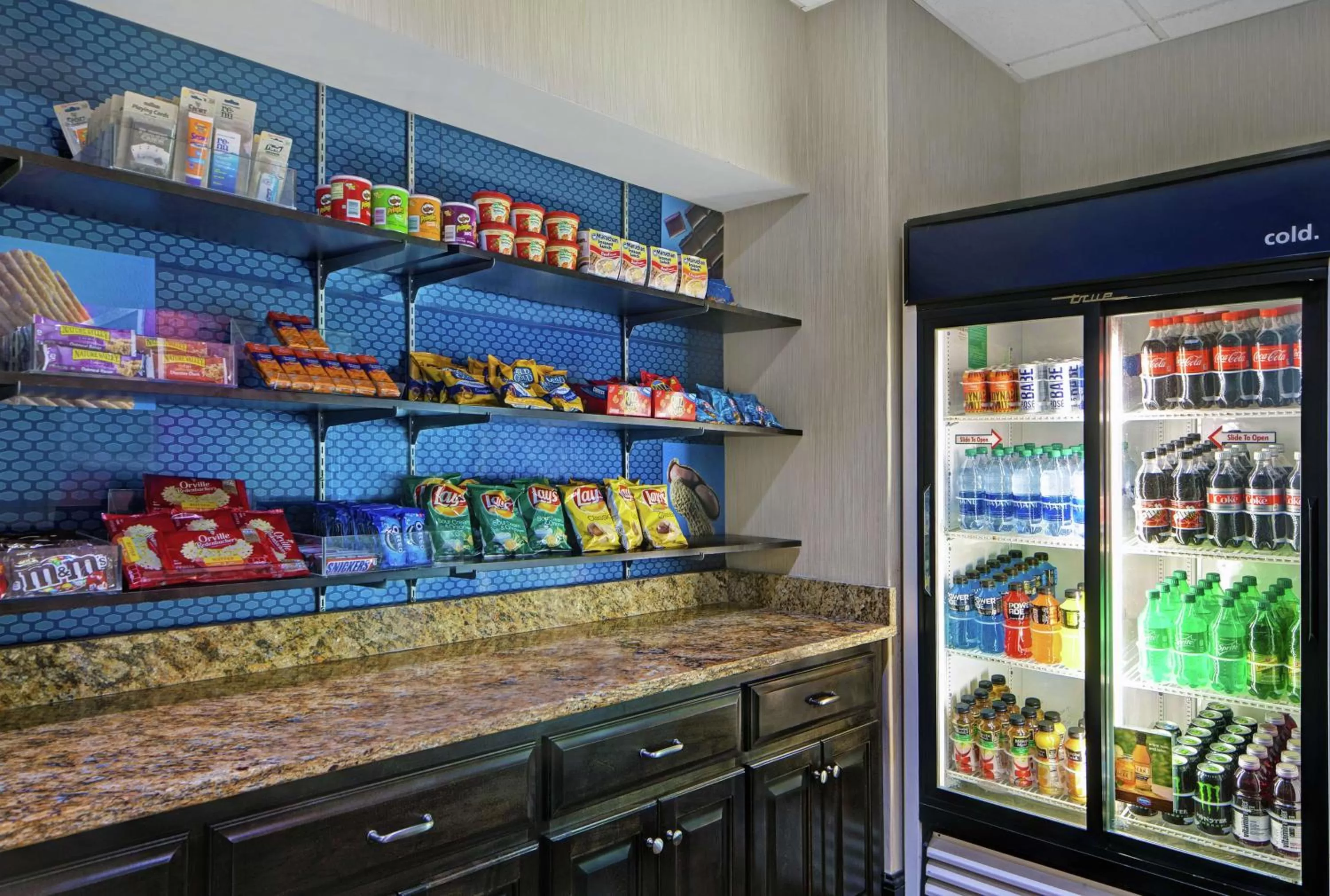 Restaurant/places to eat in Hampton Inn & Suites Augusta West