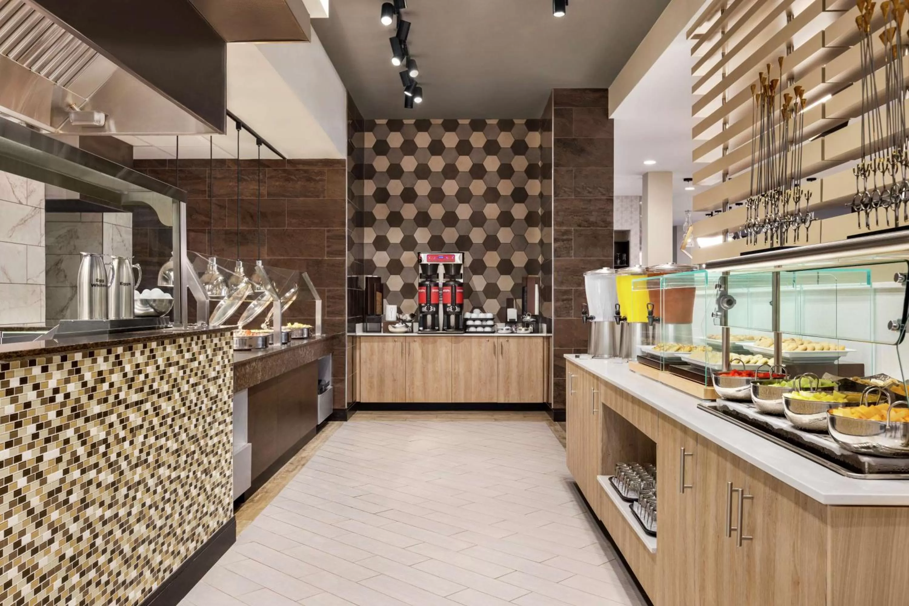 Breakfast in Embassy Suites by Hilton Round Rock