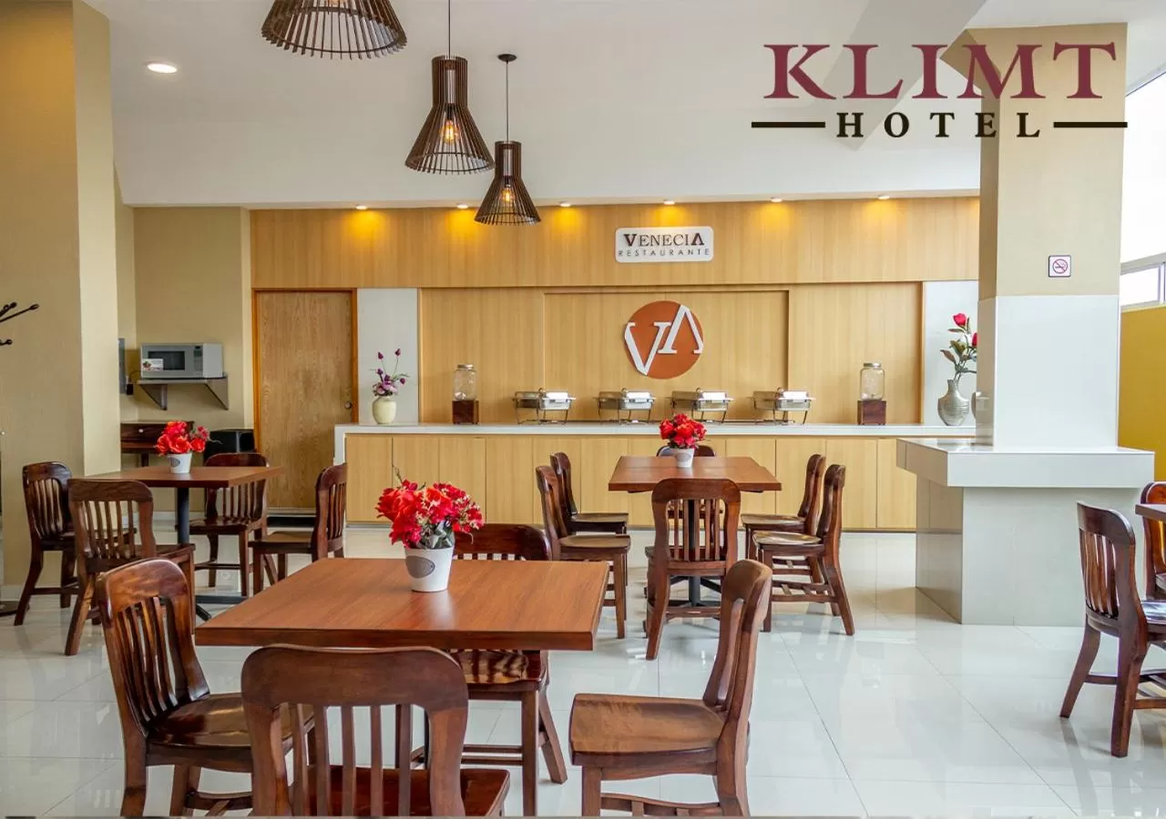Restaurant/places to eat in Hotel Klimt