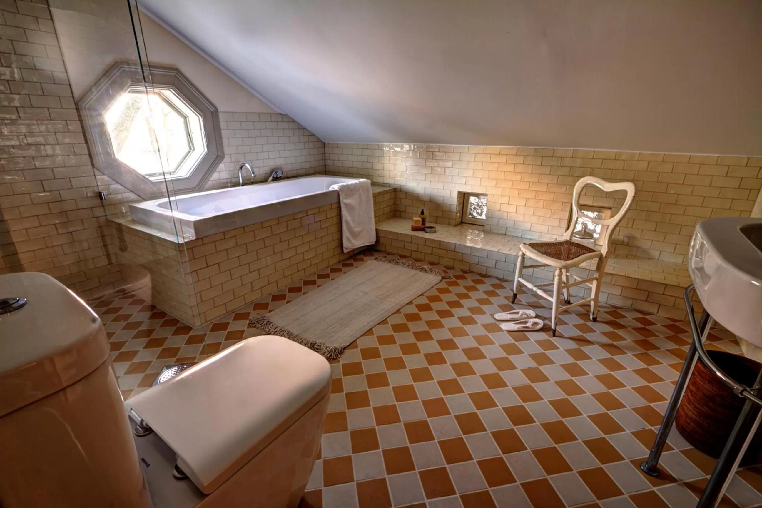 Bathroom, Seating Area in Camillas Hus