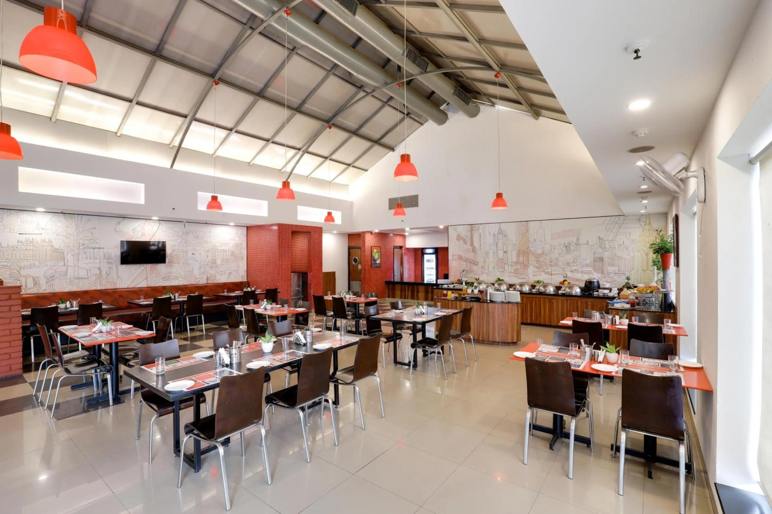Restaurant/places to eat in Red Fox by Lemon Tree Hotels, East Delhi