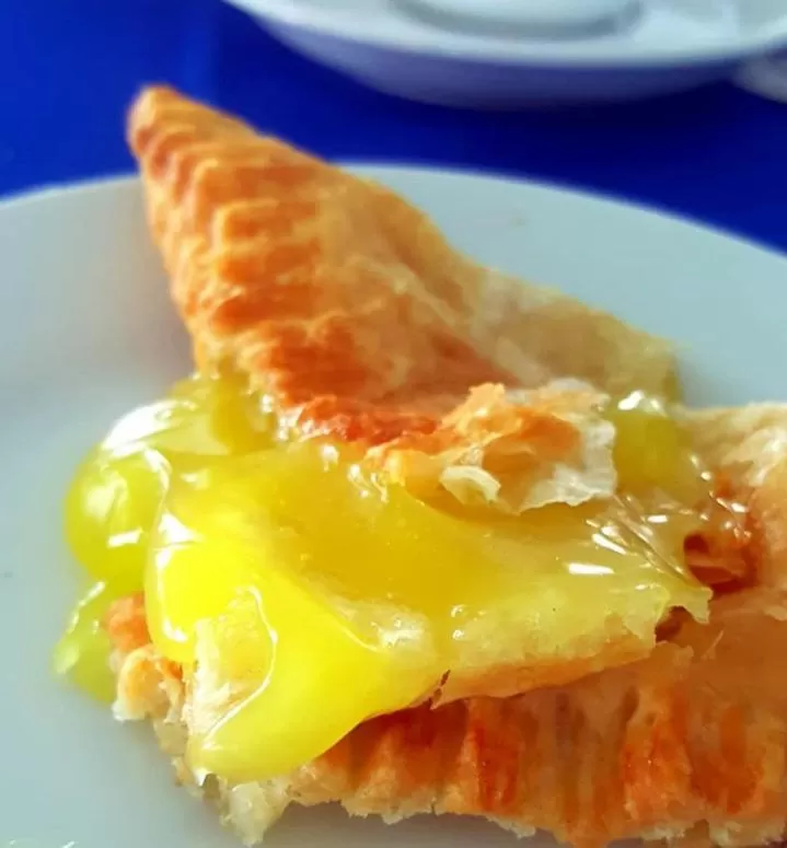 Breakfast in Hibiscus Lodge Hotel