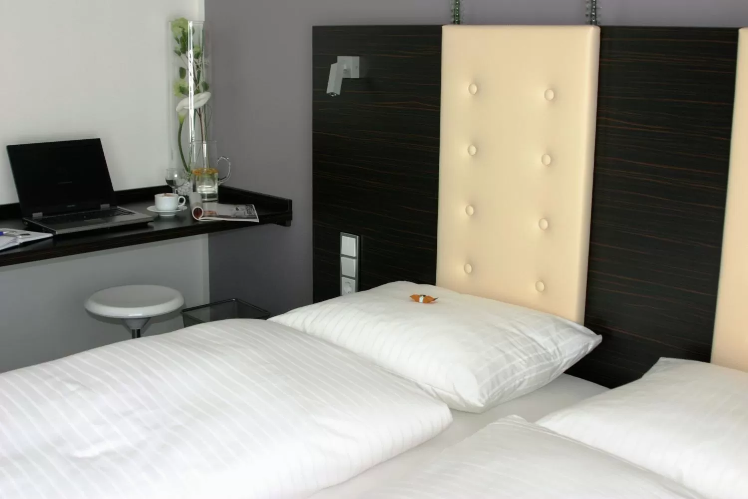 Photo of the whole room, Bed in Hotel zur Promenade