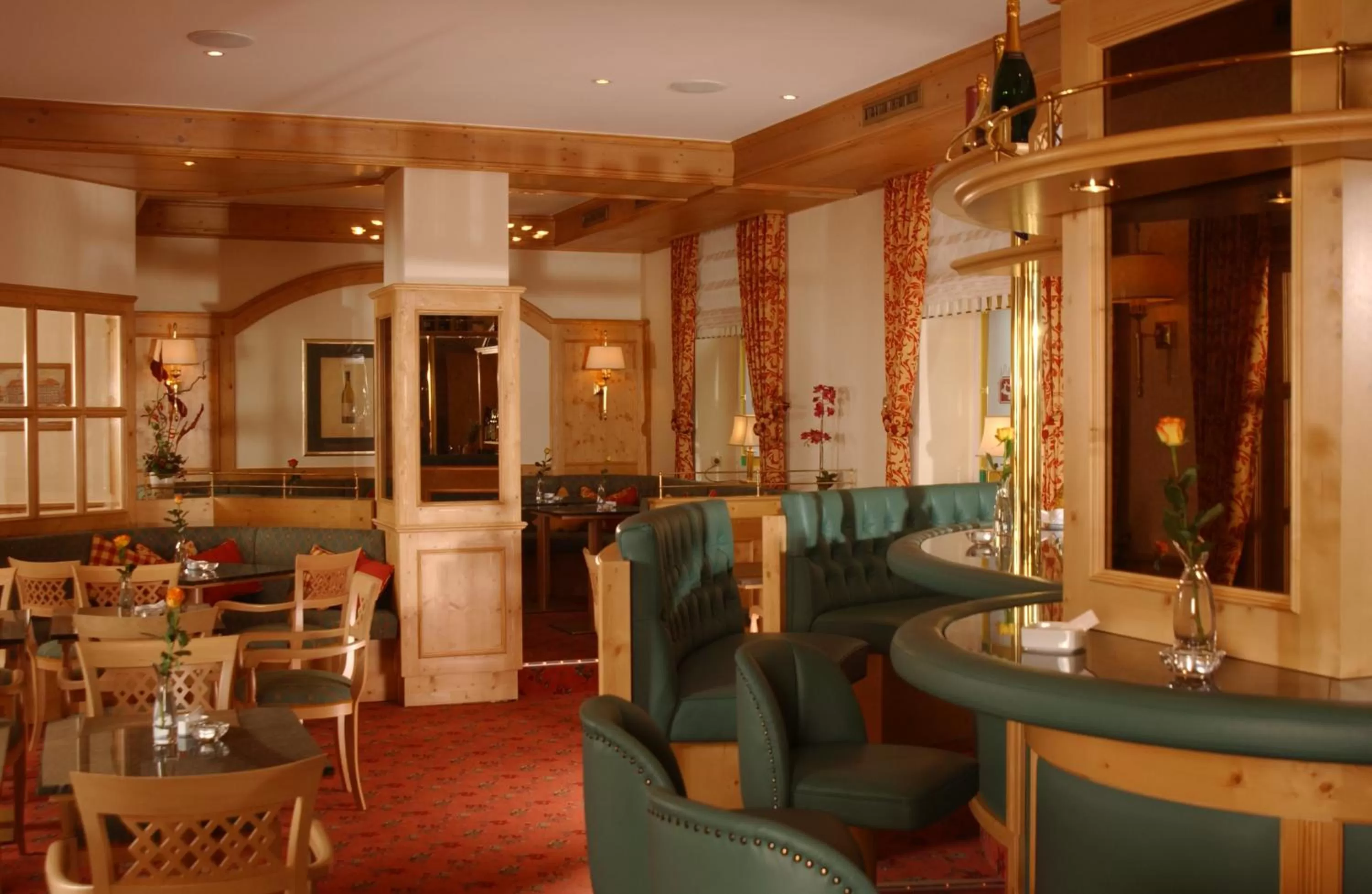 Restaurant/places to eat in Ringhotel Weißer Hirsch