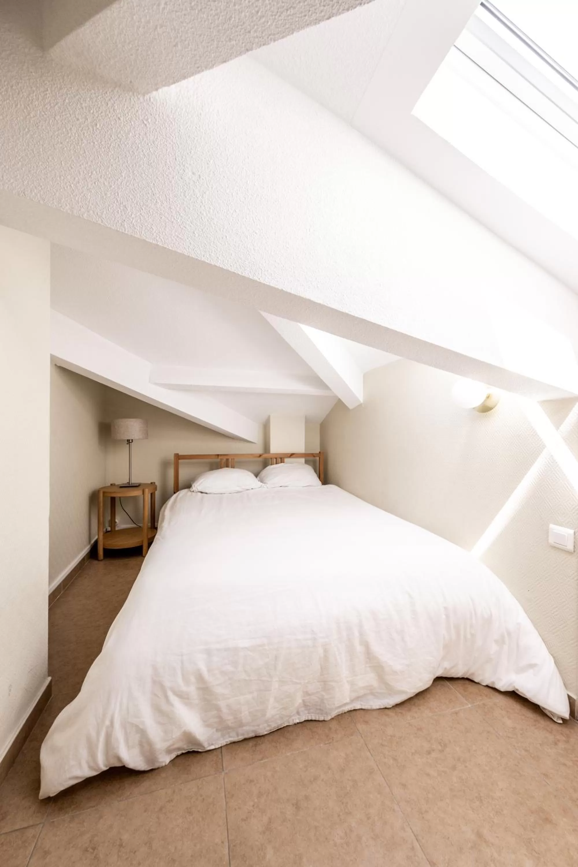 Bed in Résidence Chateau d'Acotz - Avec piscine à 600m des plages à Saint-Jean-de-Luz