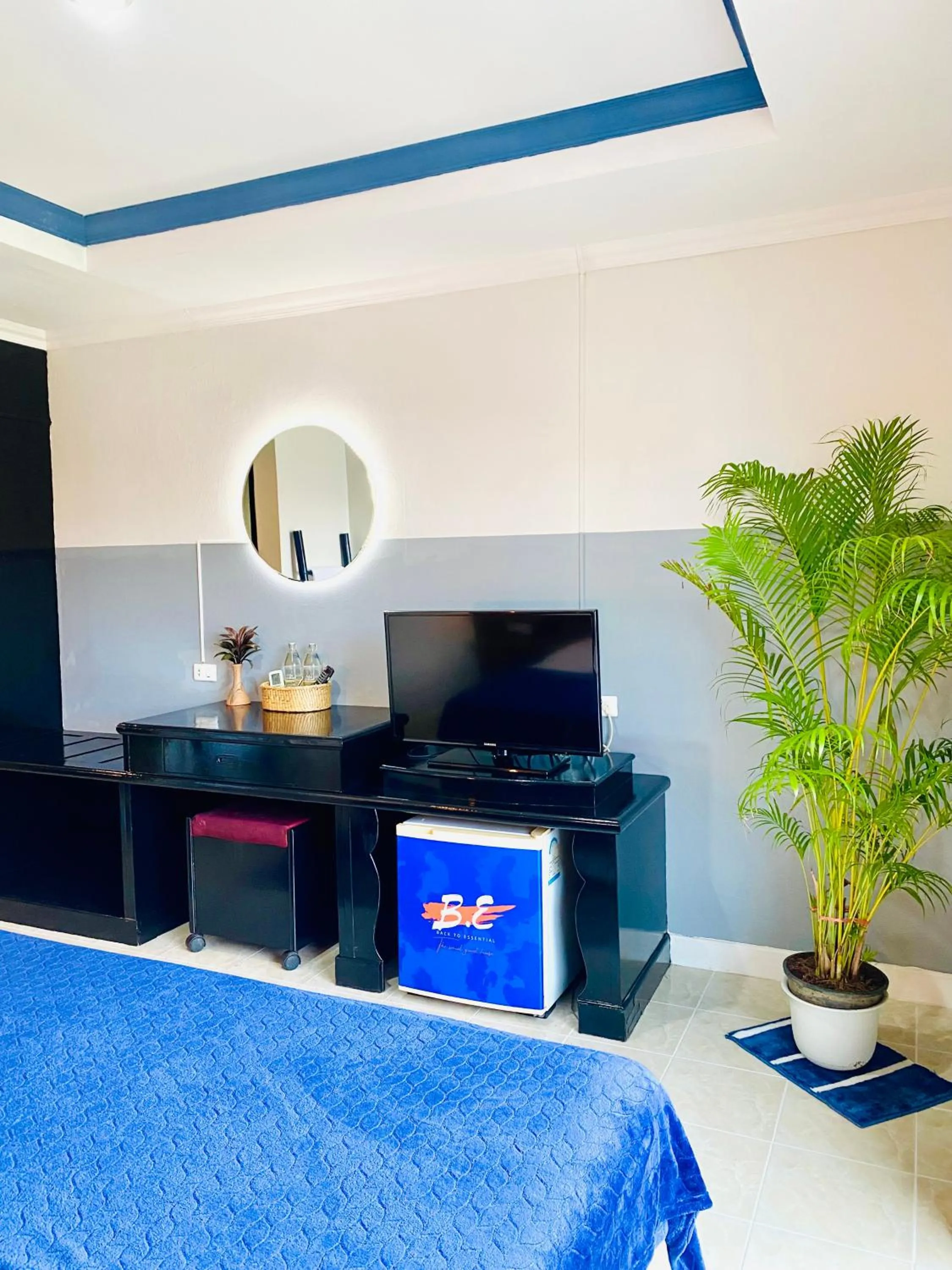 TV and multimedia in BH Baan Paradise Hotel Patong