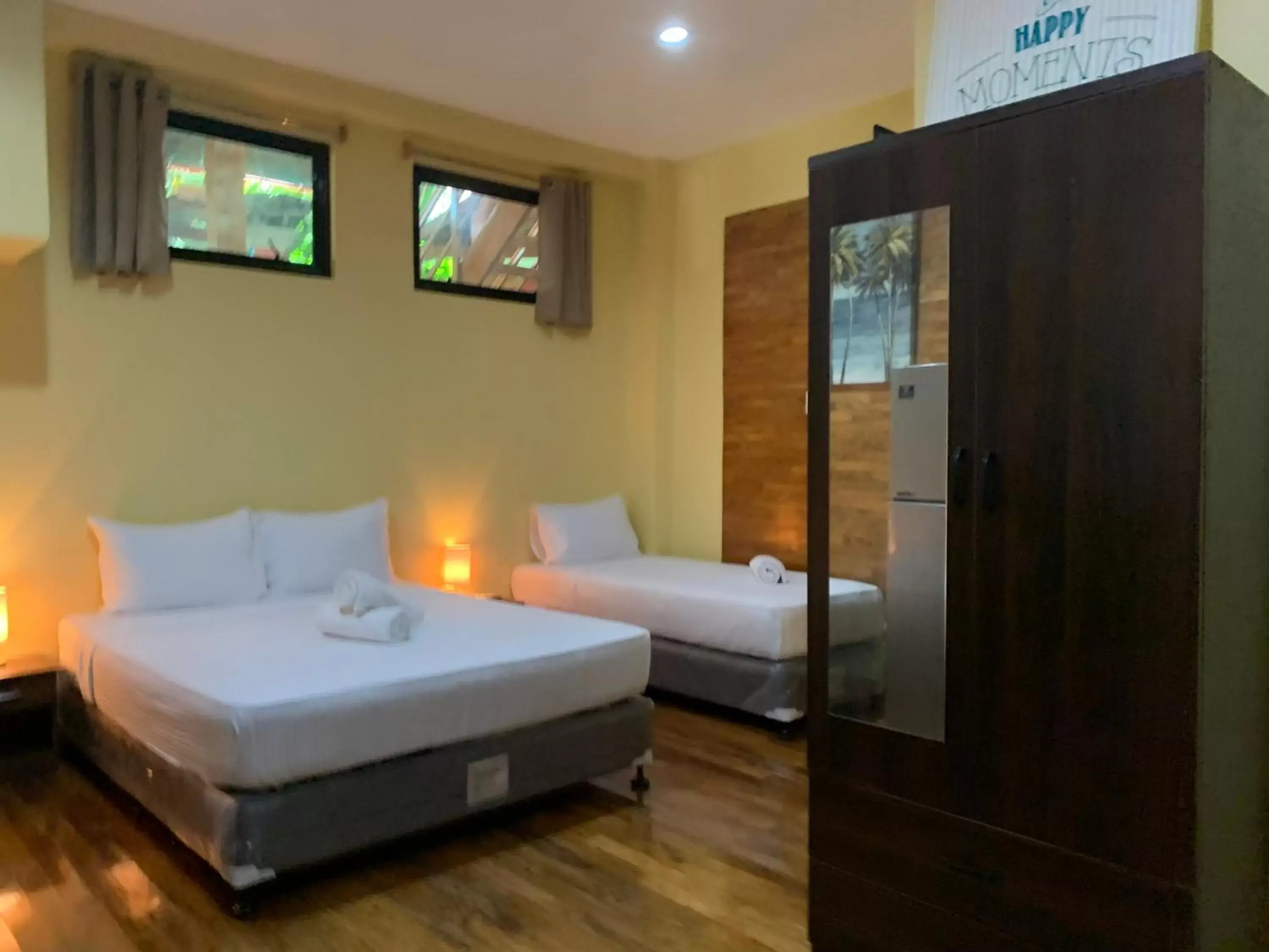 Standard Family Room in Mabini Hotel Standard Family Room in Mabini Hotel