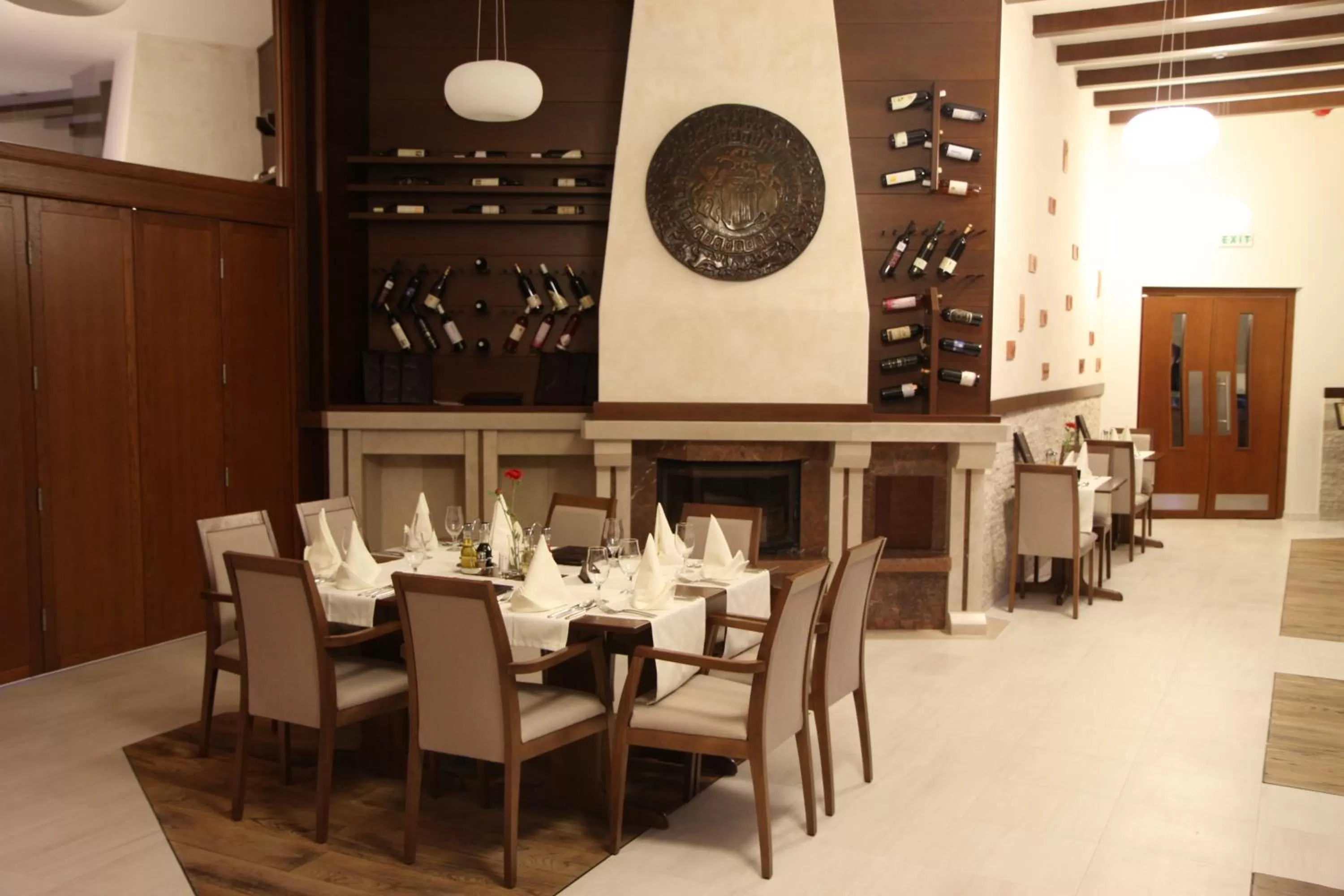 Restaurant/places to eat in Hotel Trebjesa