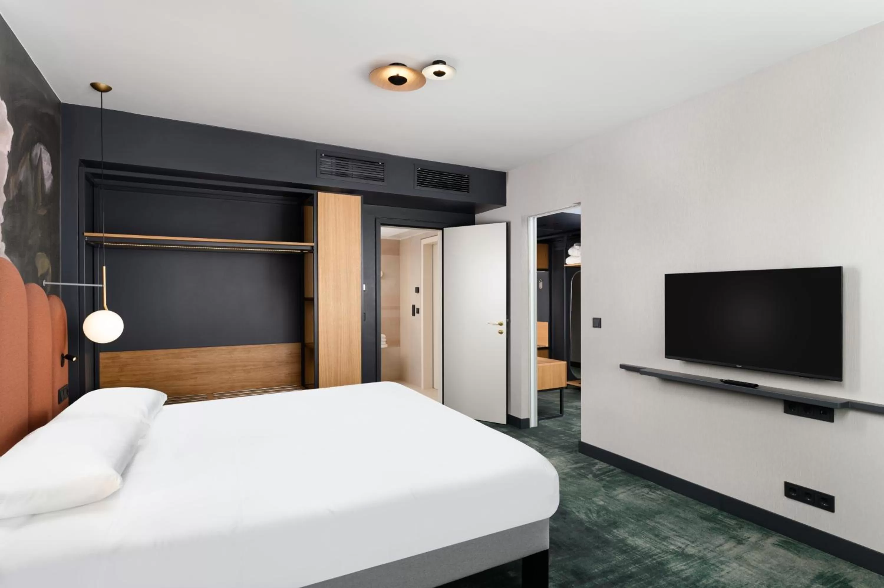 Bed in Mercure Debrecen