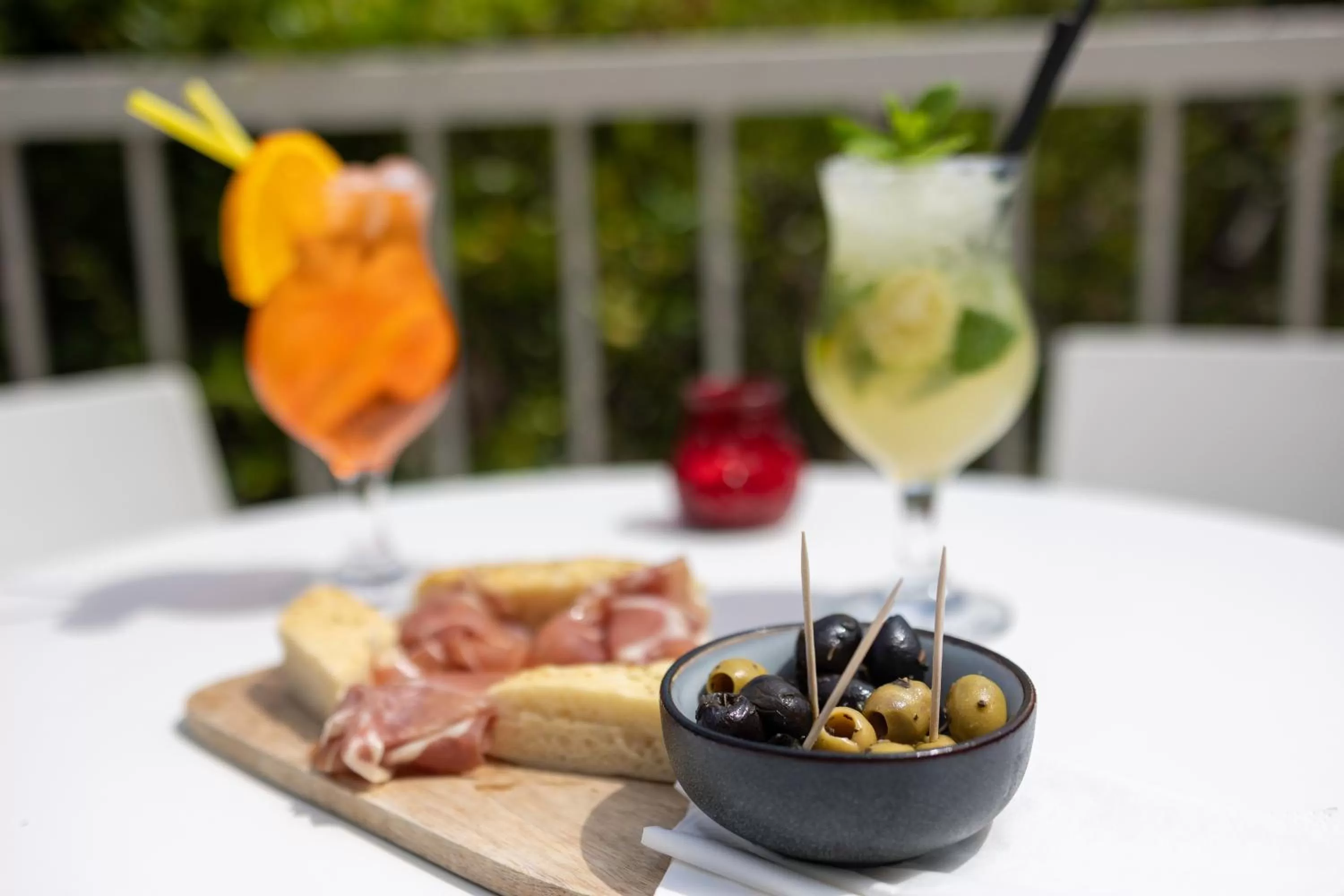 Restaurant/places to eat in Hôtel restaurant Kyriad Fréjus