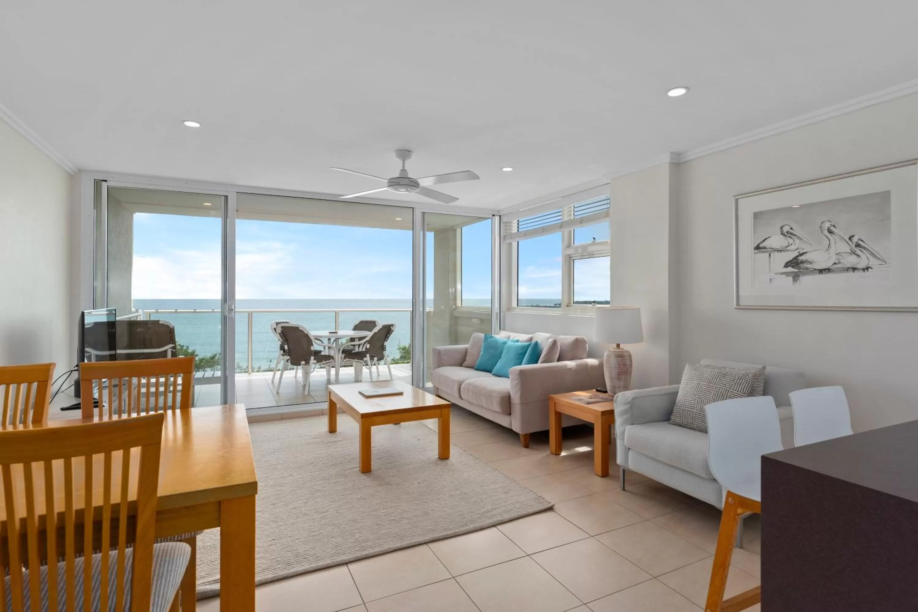 Seating area in 84 The Spit Holiday Apartments