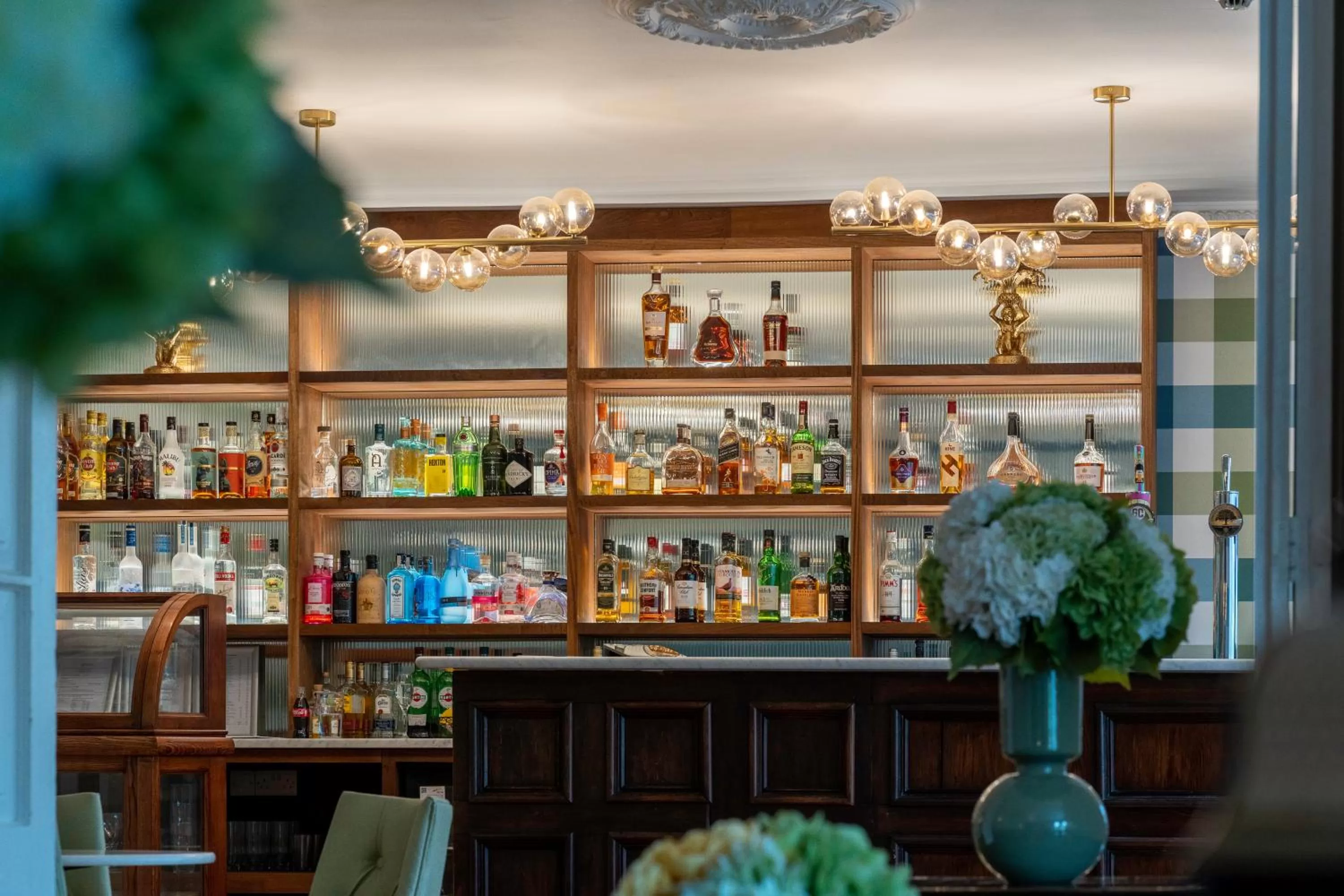 Restaurant/places to eat in Montigo Resorts, Somerset