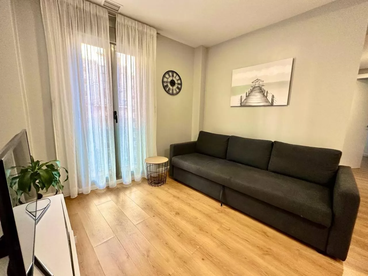 TV and multimedia in Apart-hotel Happy Life