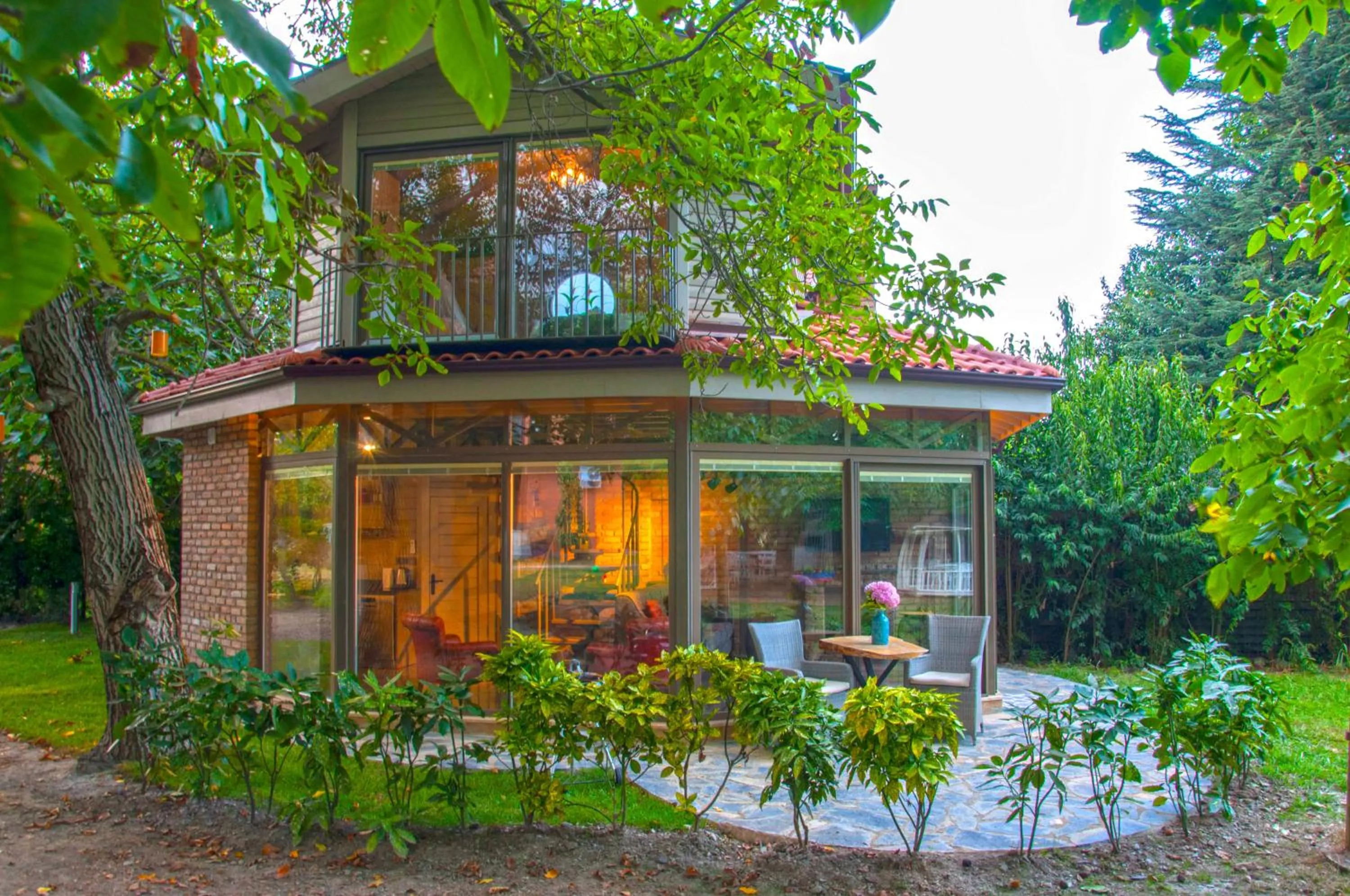 Property building in Villa Kirkpinar Sapanca