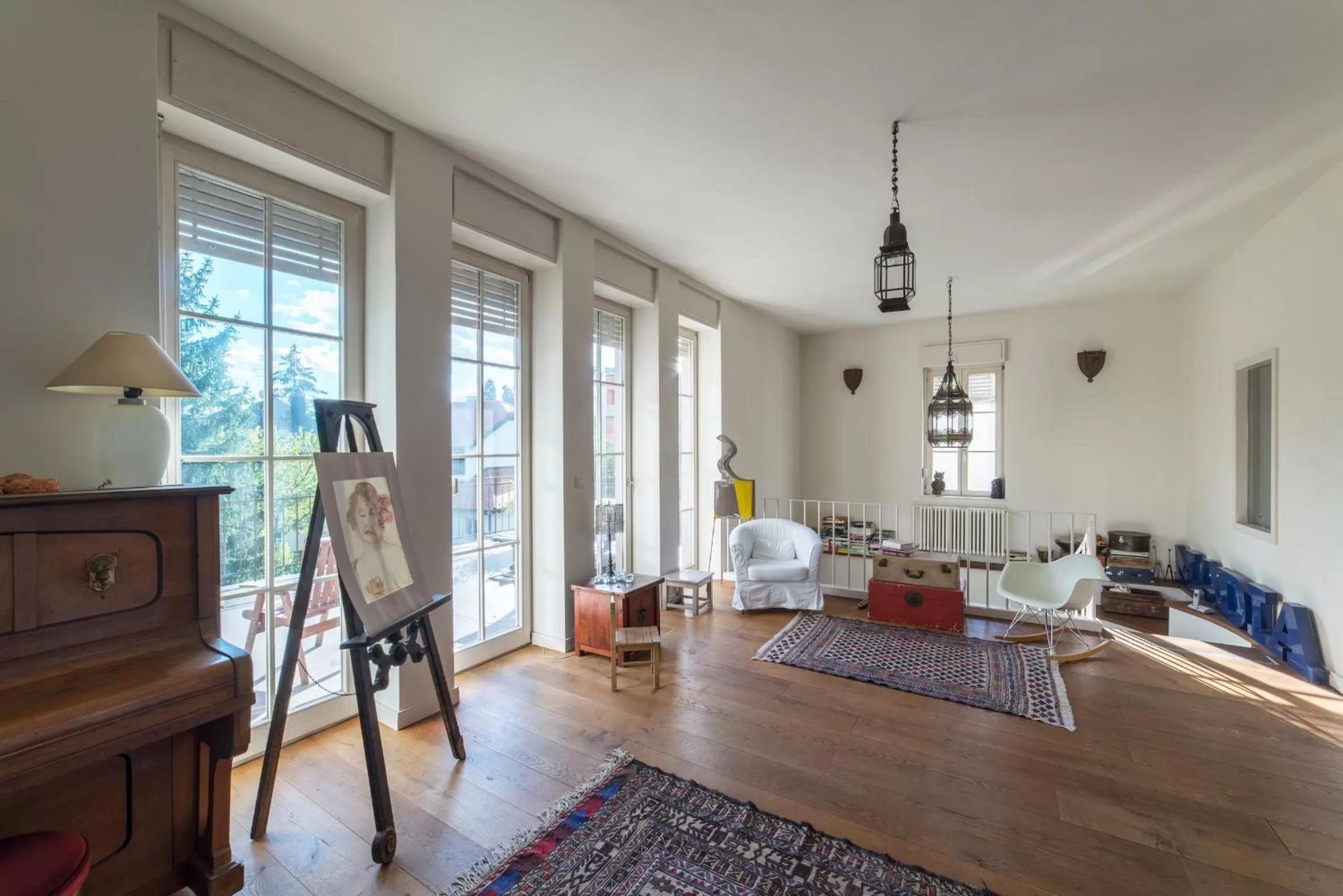 Living room in Embassy Row BnB