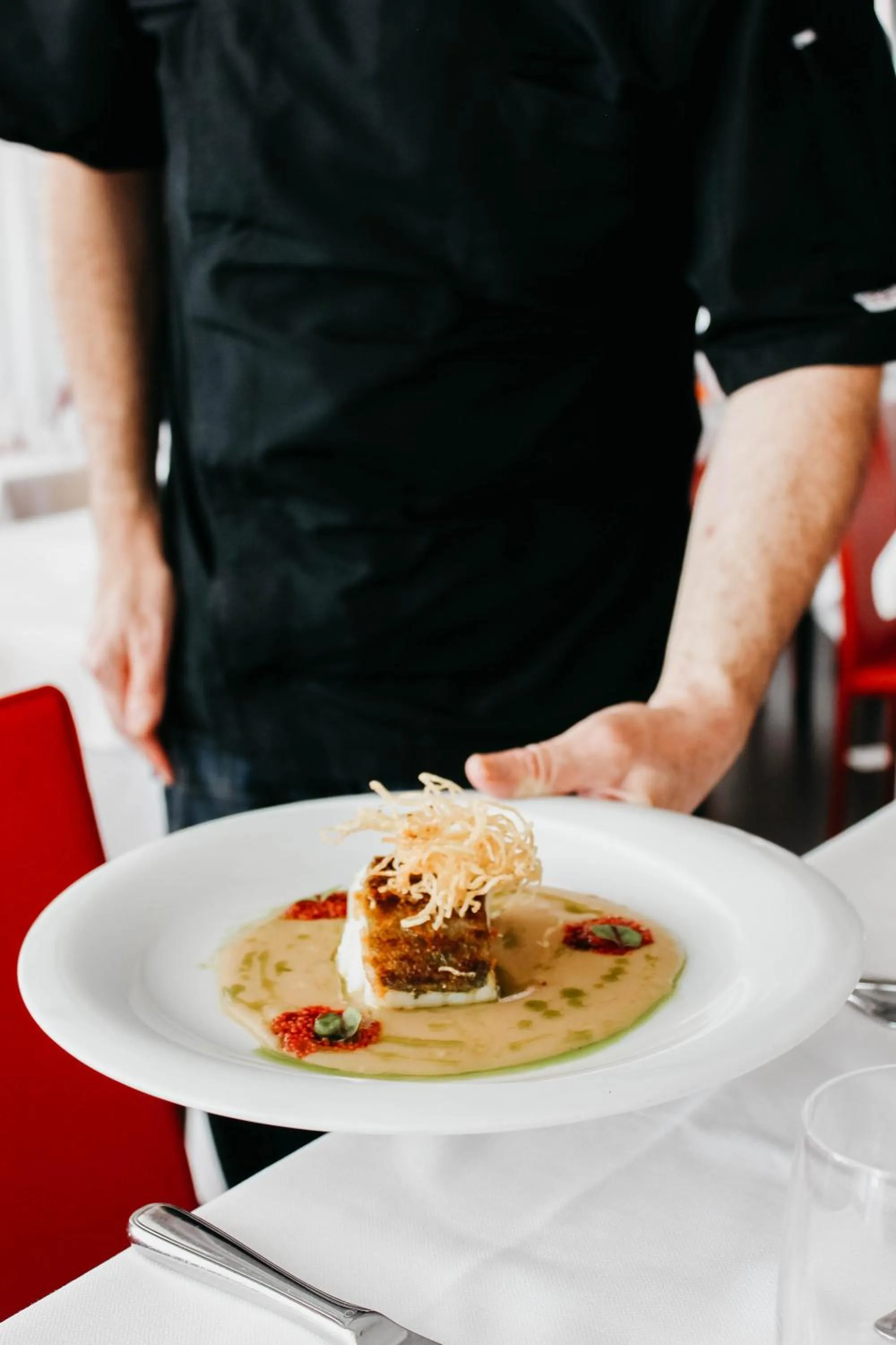 Restaurant/places to eat in Hotel Adlon