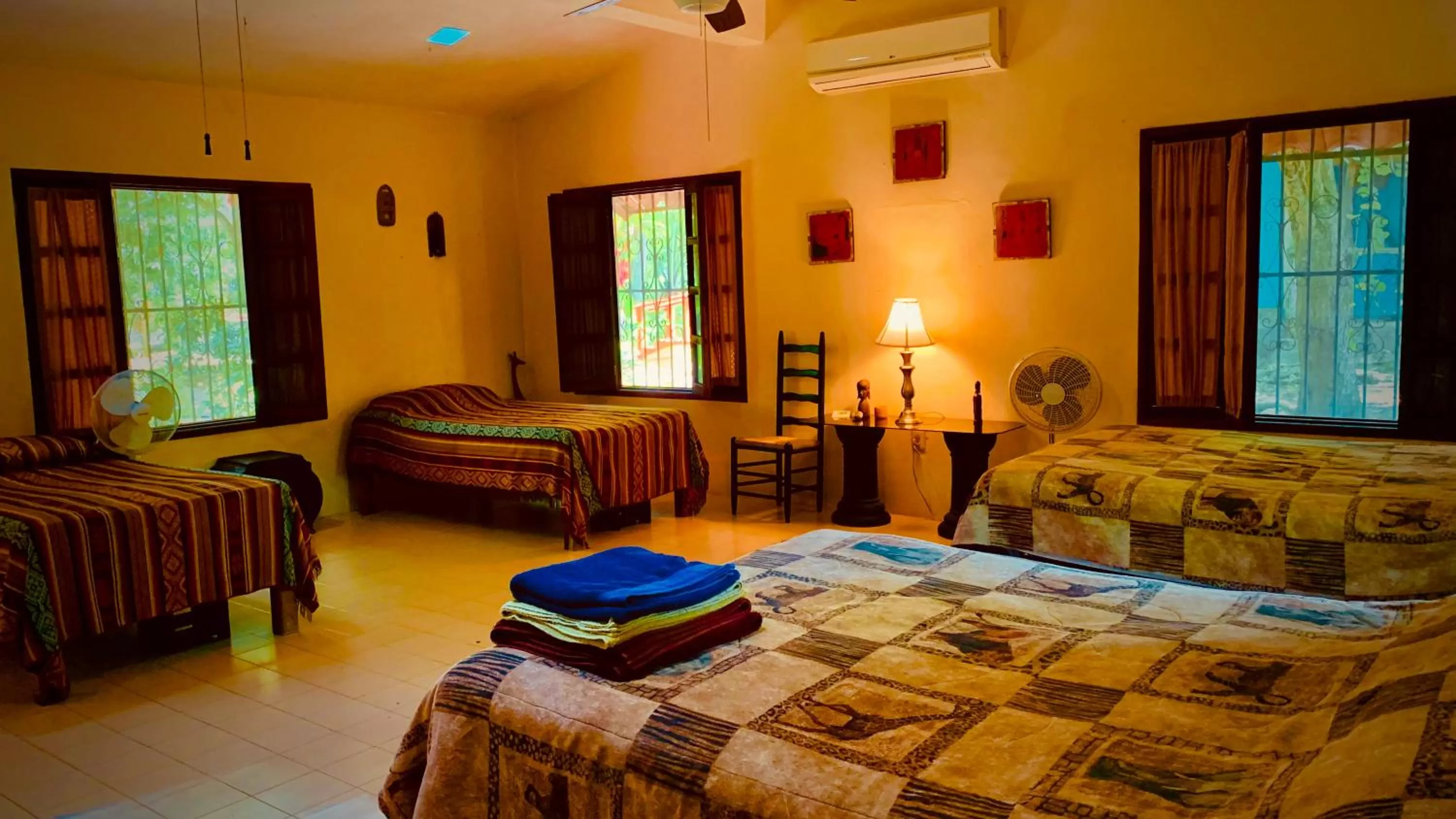 Quadruple Room in Gardenhotel Macan Ché B&B