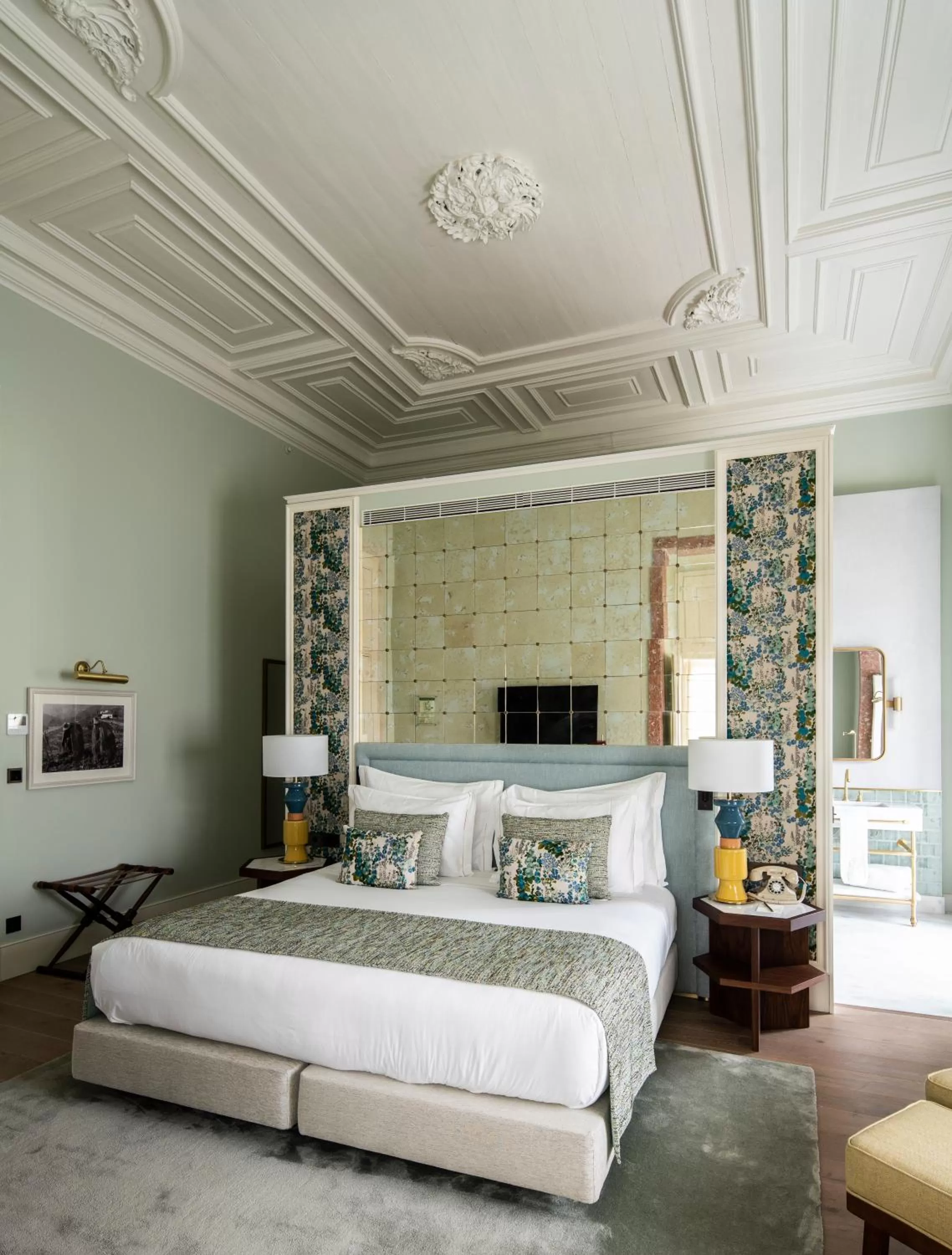 Bedroom, Bed in Palácio Ludovice Wine Experience Hotel