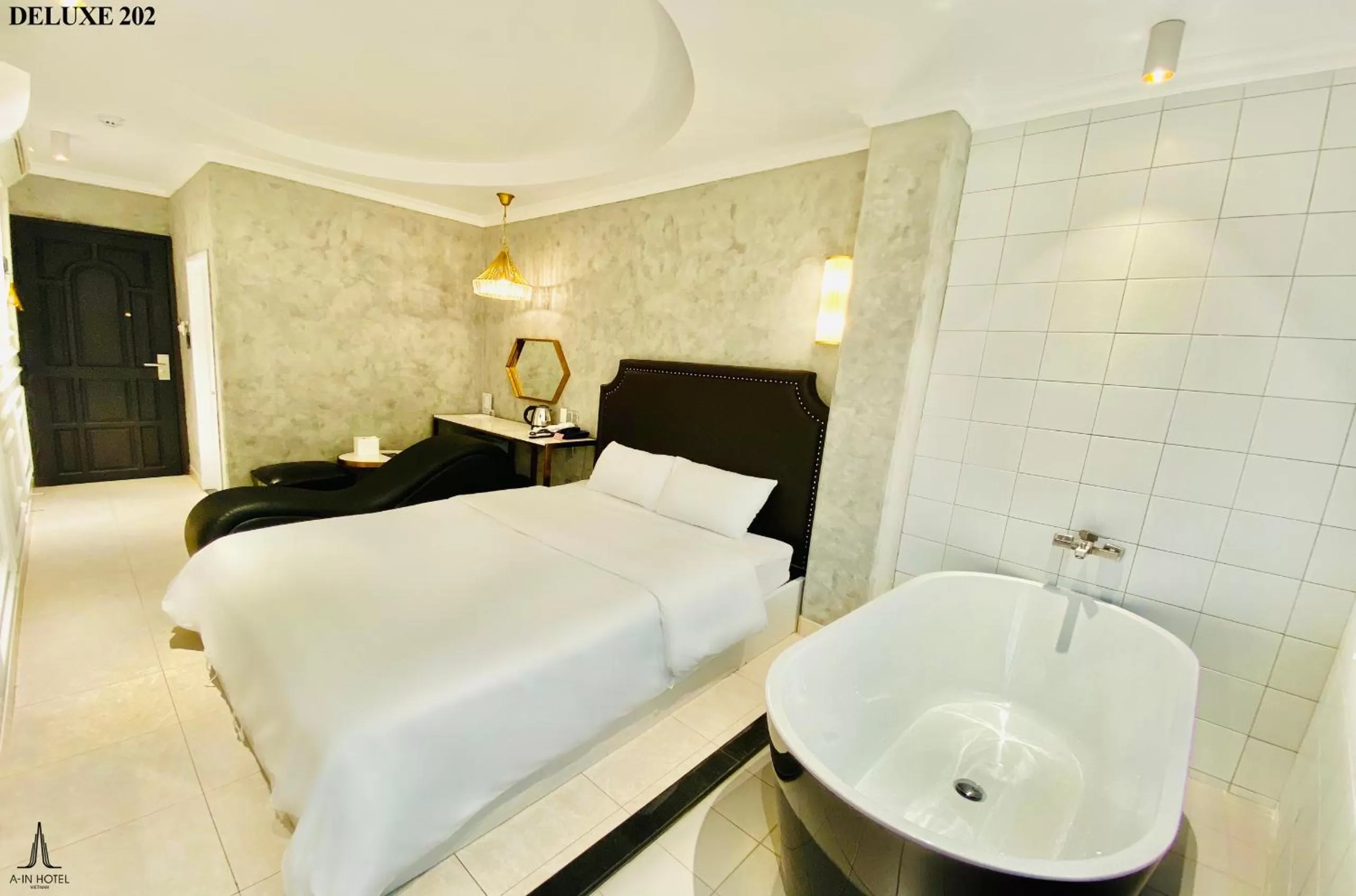 Bedroom, Bed in A In Hotel Del Luna