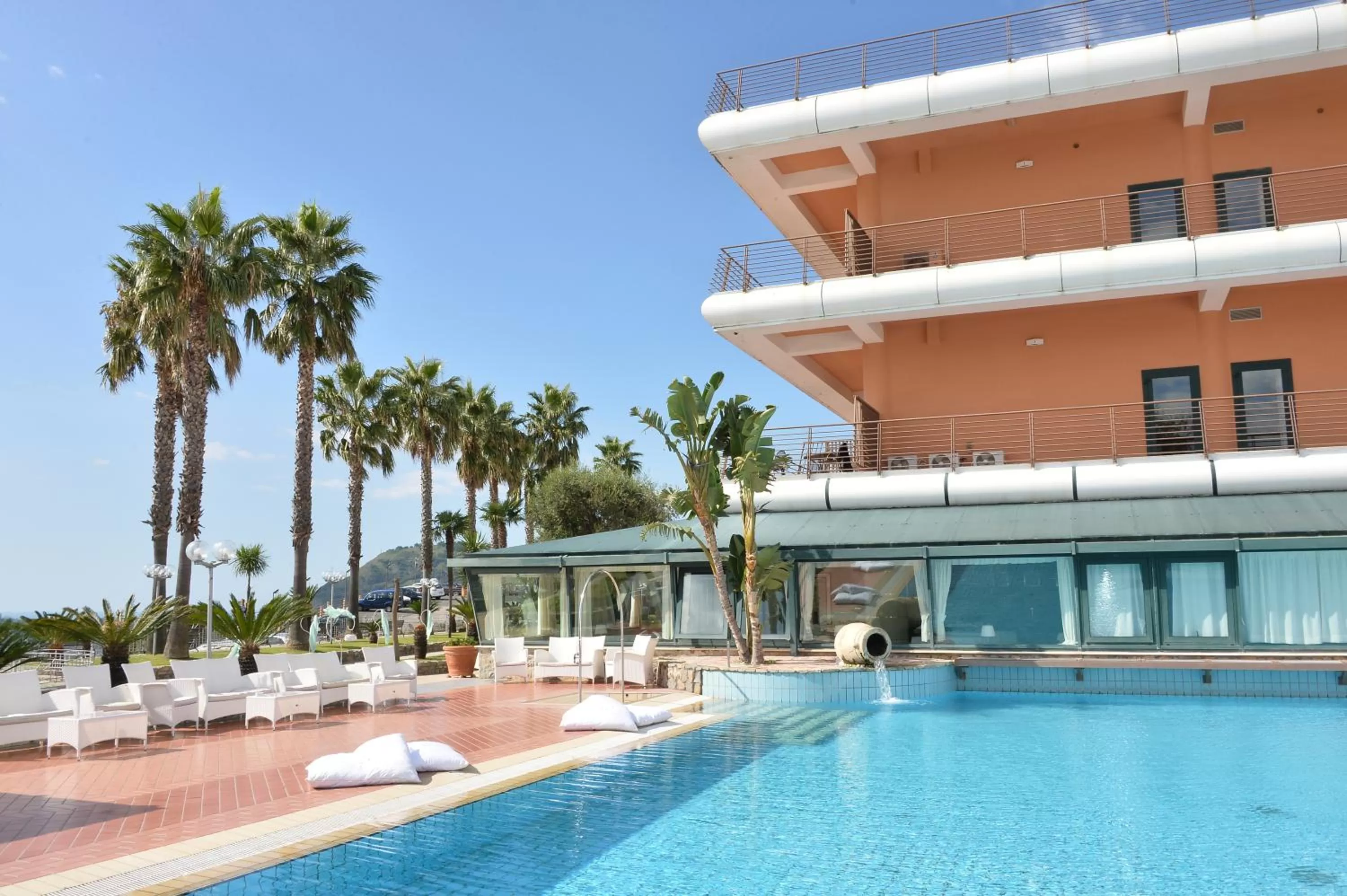 Property building in Gli Dei