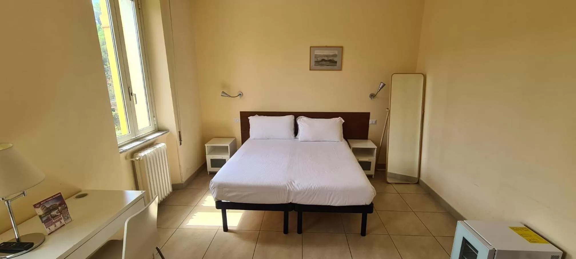 Bedroom, Bed in Villa Riari Garden