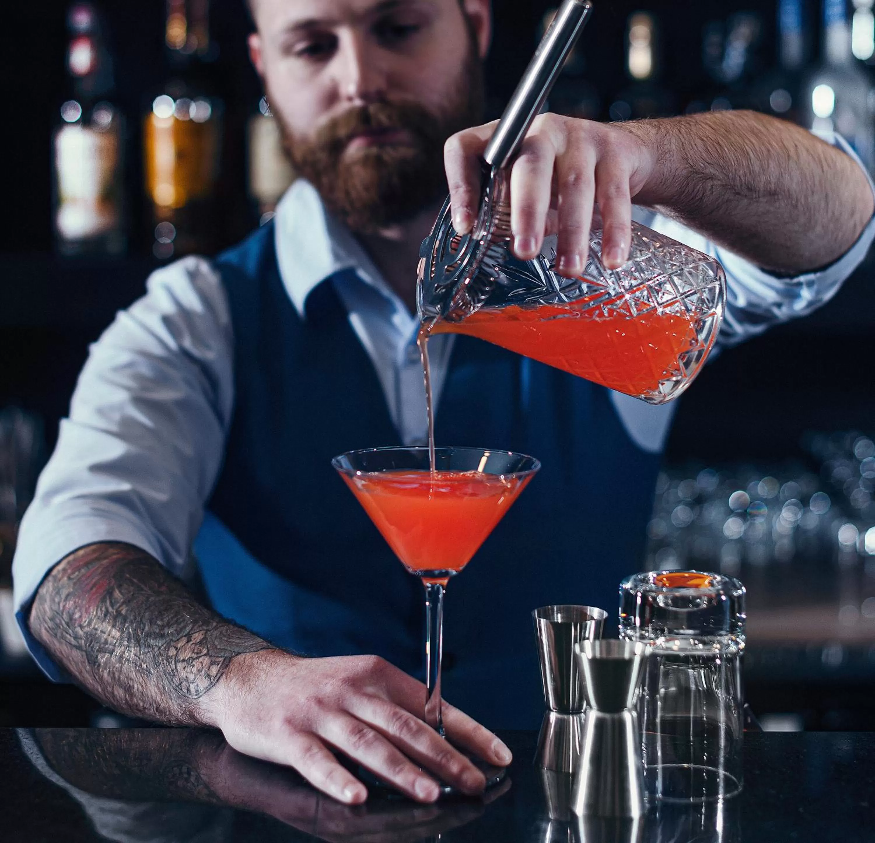 Lounge or bar in Royal Tulip Hotel & Casino, Tbilisi