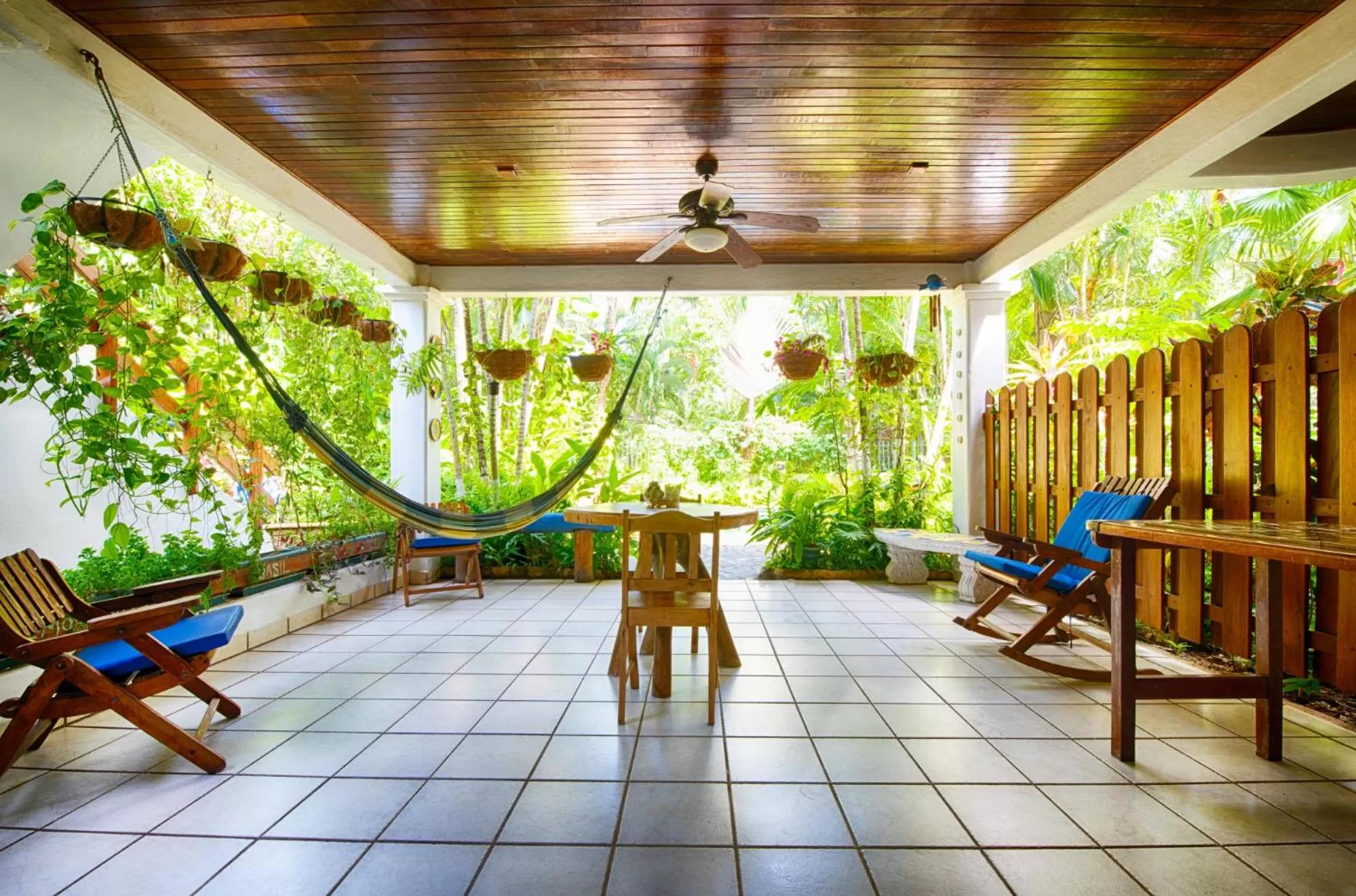 Casa Sueca Hotel - At the Beach